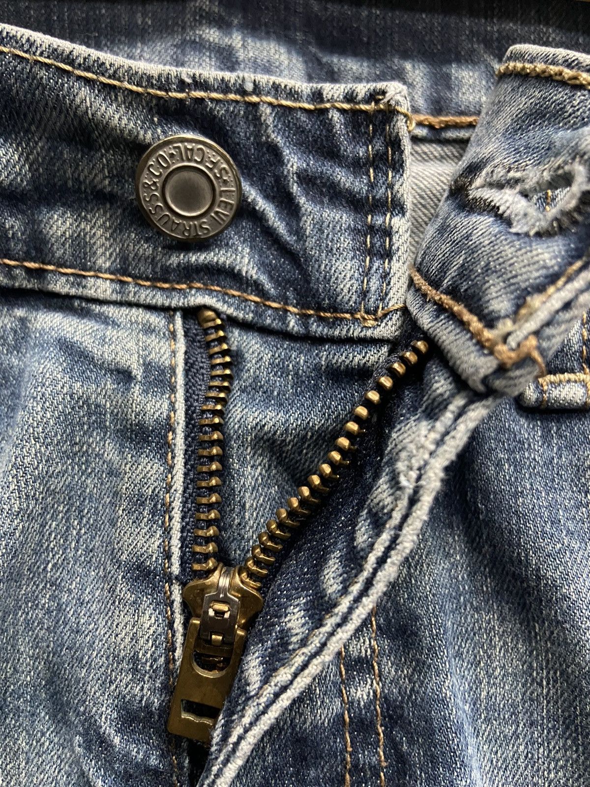 Levi's × Vintage Vintage Levi’s 505 Distressed Denim Pants 32X32 Size US 32 / EU 48 - 22 Thumbnail