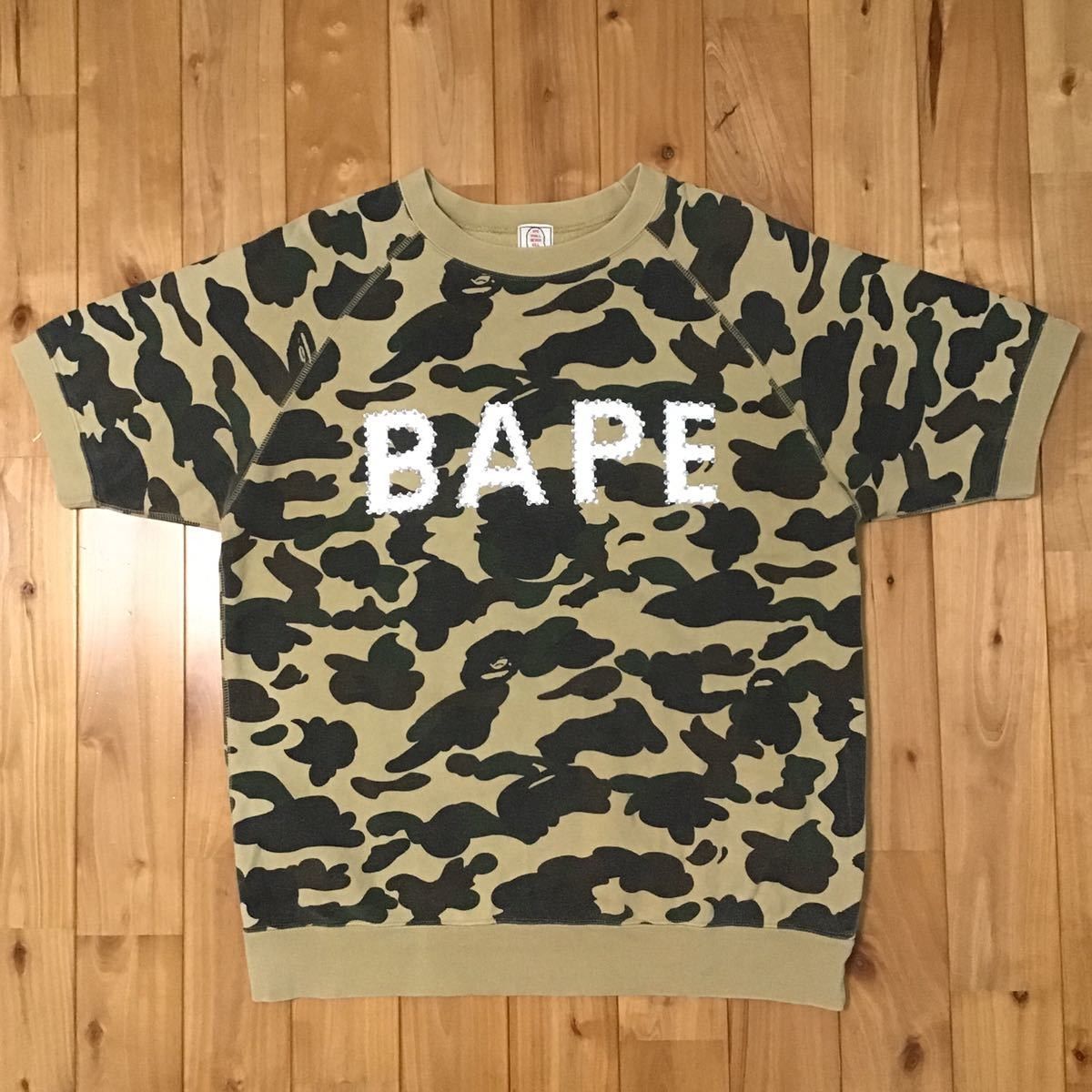 Bape × Swarovski Swarovski BAPE logo sweat shirt 1st camo yellow Size US M / EU 48-50 / 2 - 1 Thumbnail