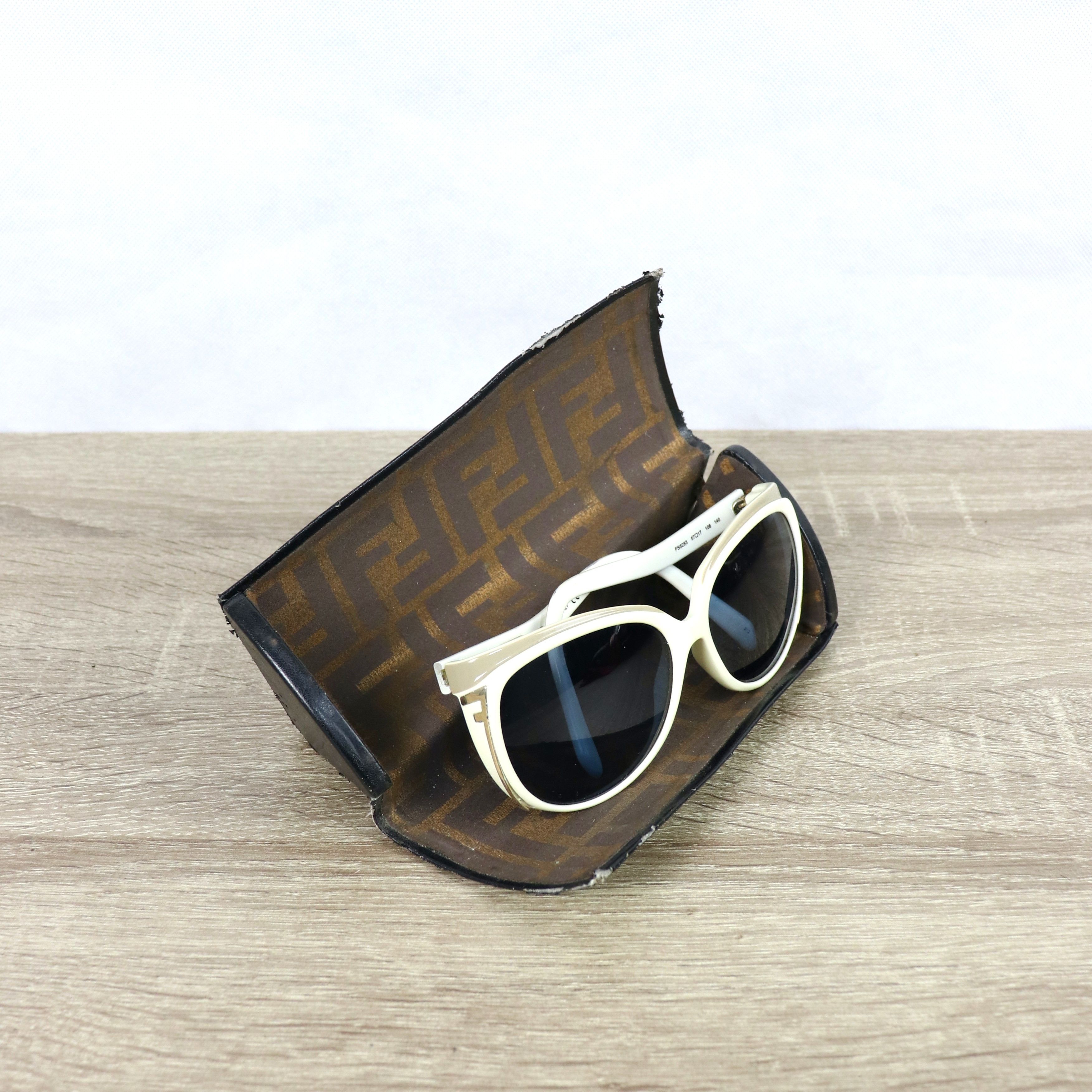 Fendi Fendi big round vintage sunglasses Size ONE SIZE - 2 Thumbnail