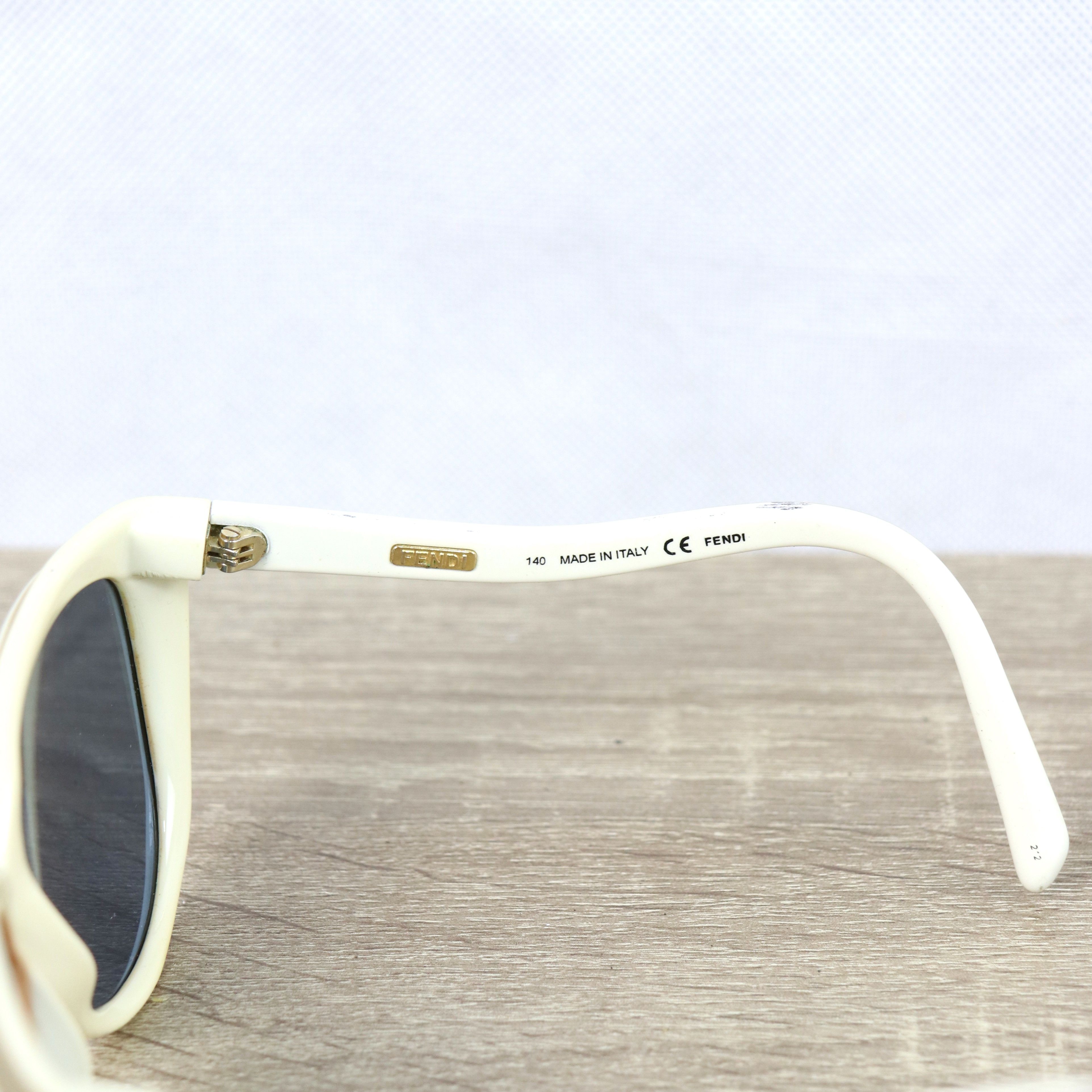 Fendi Fendi big round vintage sunglasses Size ONE SIZE - 5 Thumbnail