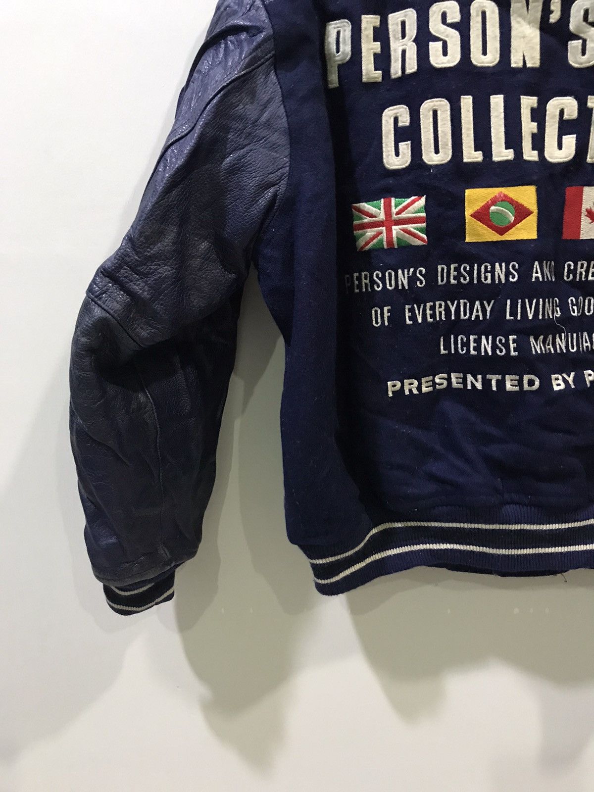 PERSON'S PERSONS Vintage Leather Sleeve Flag Spell Out Vrsity Jacket Size US S / EU 44-46 / 1 - 12 Thumbnail