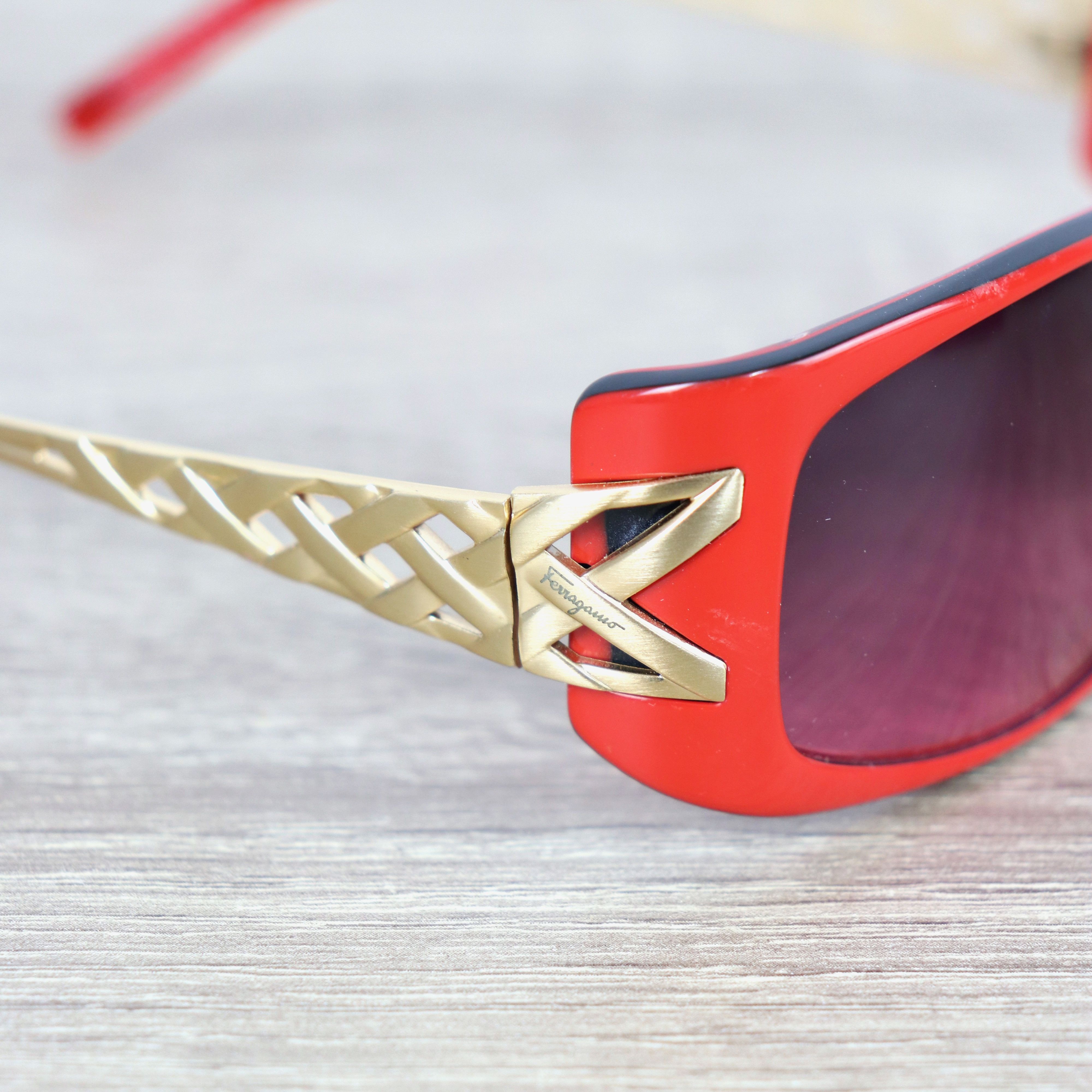 Salvatore Ferragamo Ferragamo vintage gothic sunglasses Size ONE SIZE - 7 Thumbnail