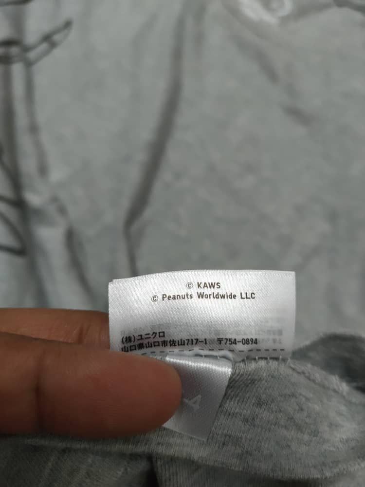 Kaws Kaws x Peanuts Tee Size US L / EU 52-54 / 3 - 4 Thumbnail