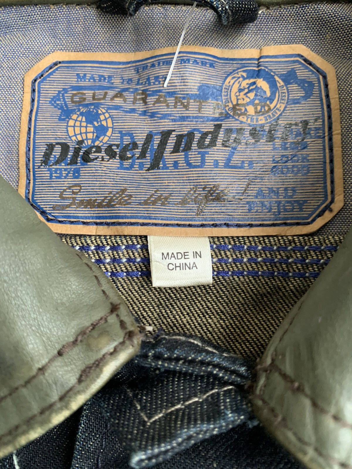 Diesel Vintage Diesel Black Denim Extra Leather Colar Jacket Size US L / EU 52-54 / 3 - 11 Thumbnail