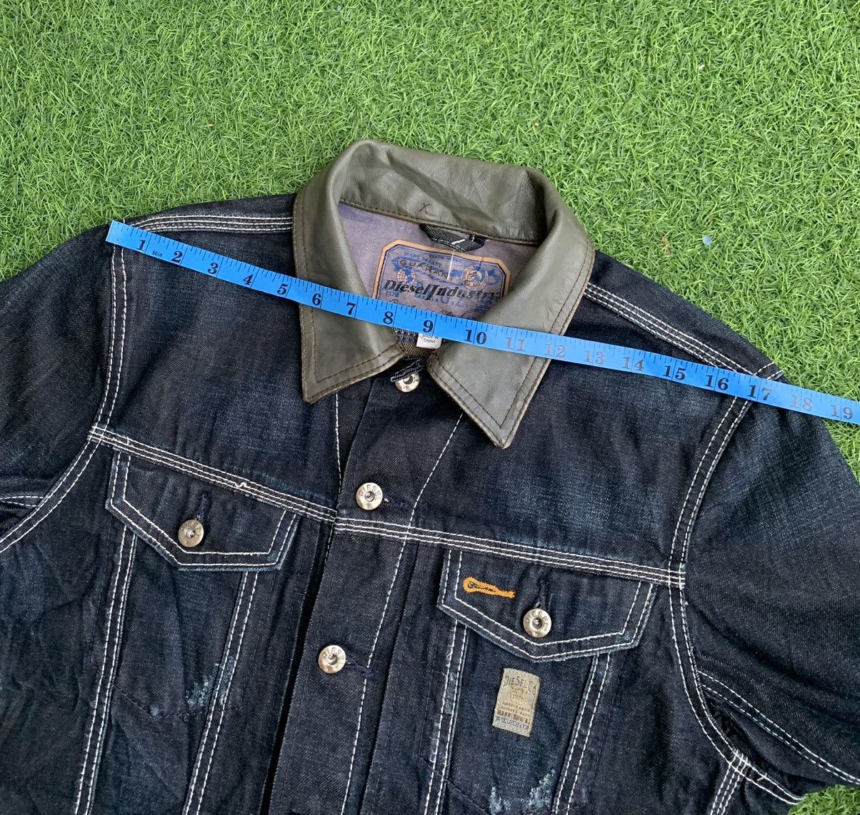 Diesel Vintage Diesel Black Denim Extra Leather Colar Jacket Size US L / EU 52-54 / 3 - 16 Thumbnail