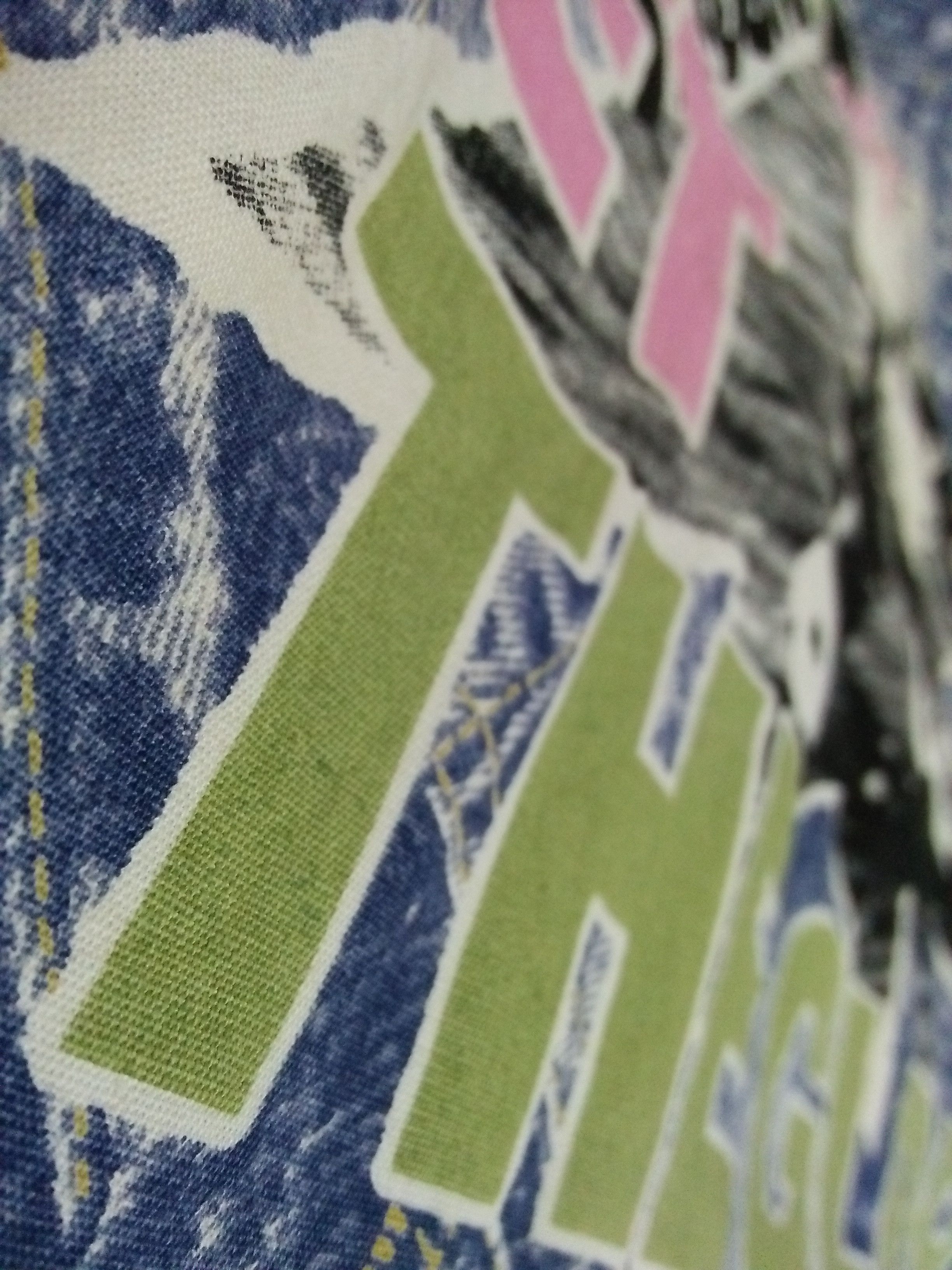 Other DAKRIDGE KIMONO ALLOVERPRINT VTG FOOTBALLERS (A926) Size US M / EU 48-50 / 2 - 7 Thumbnail