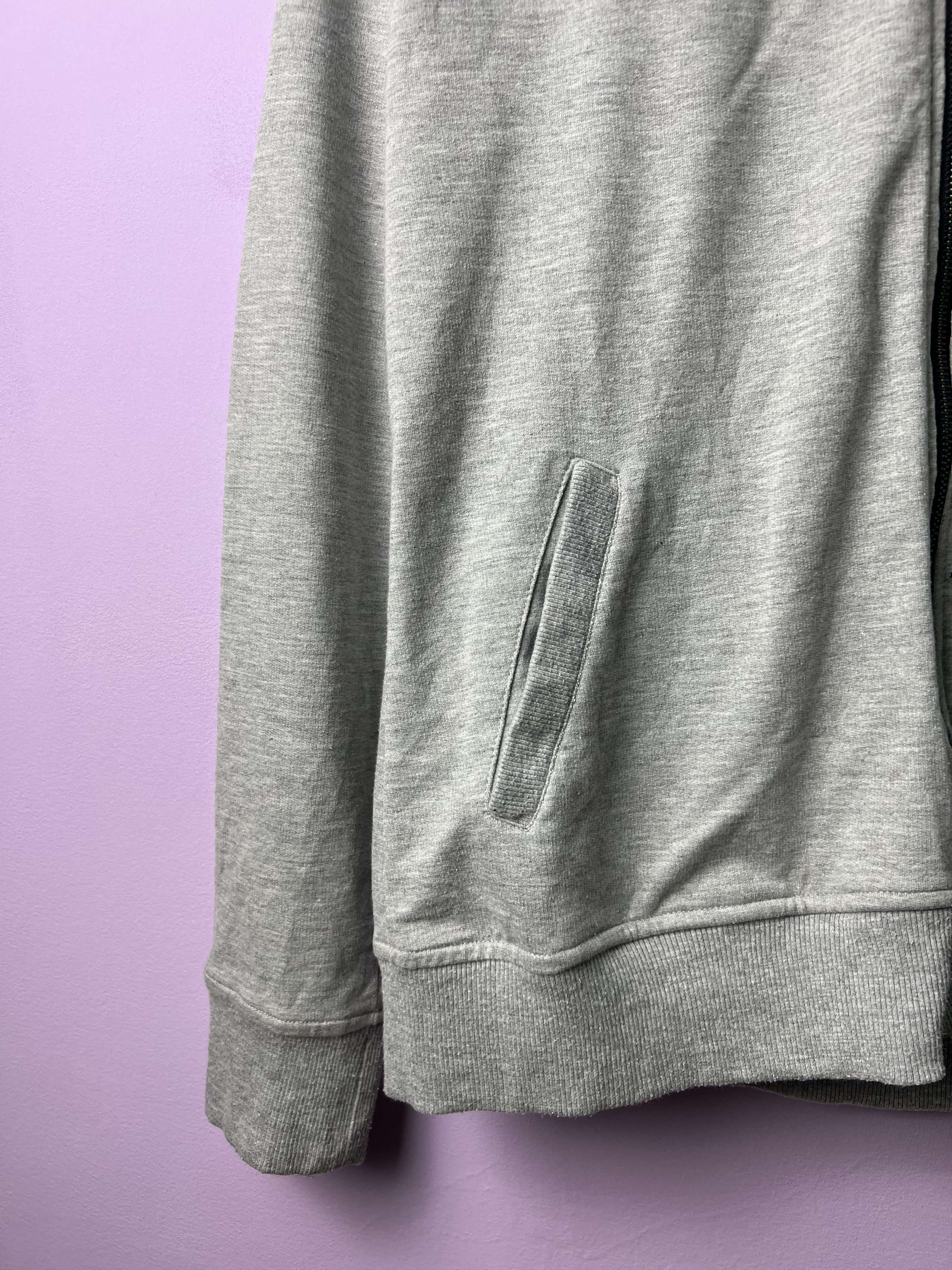In The Attic 🔥Vintage In The Attic Pullover Hoodies Size US S / EU 44-46 / 1 - 10 Thumbnail