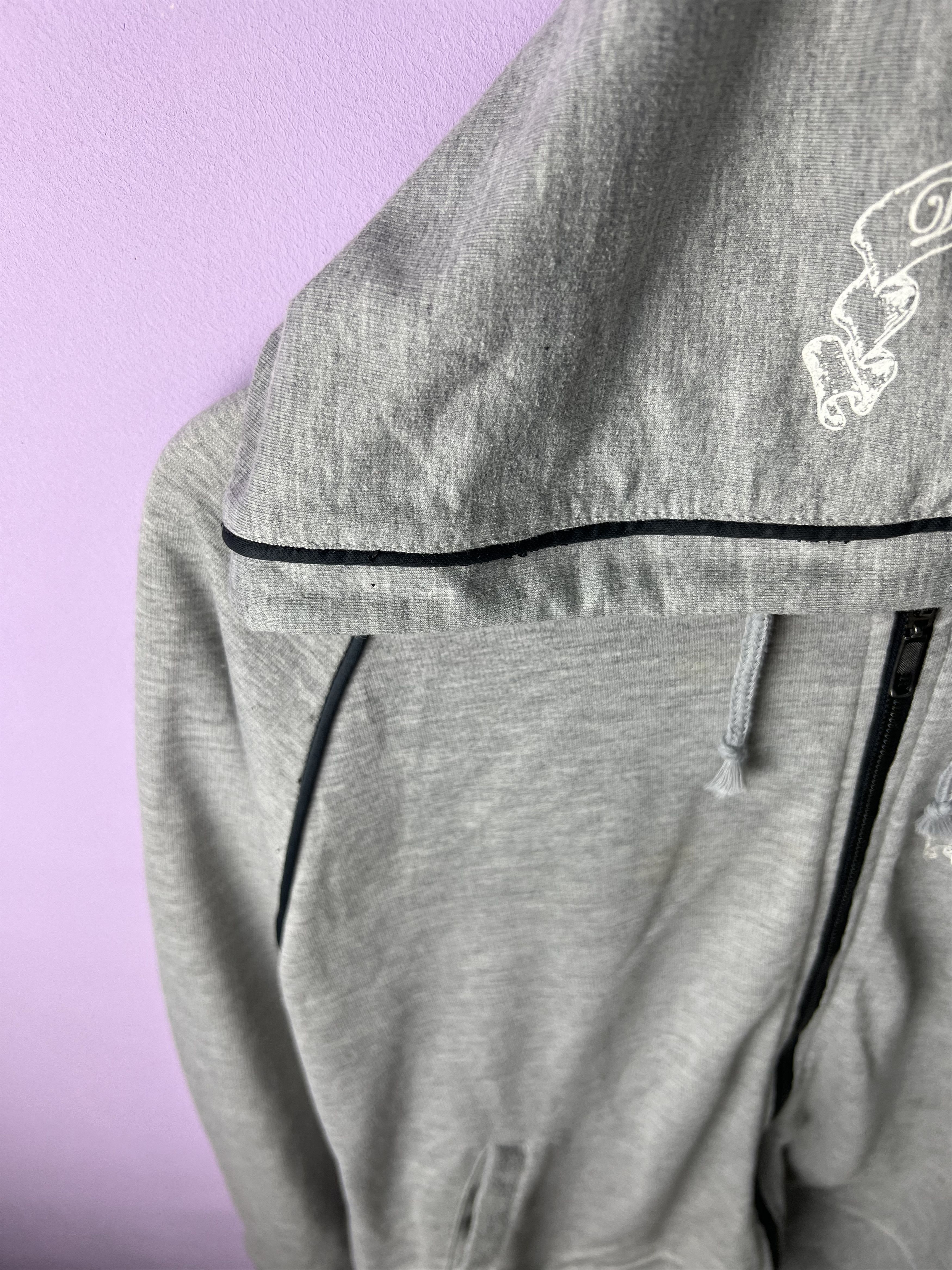 In The Attic 🔥Vintage In The Attic Pullover Hoodies Size US S / EU 44-46 / 1 - 9 Thumbnail