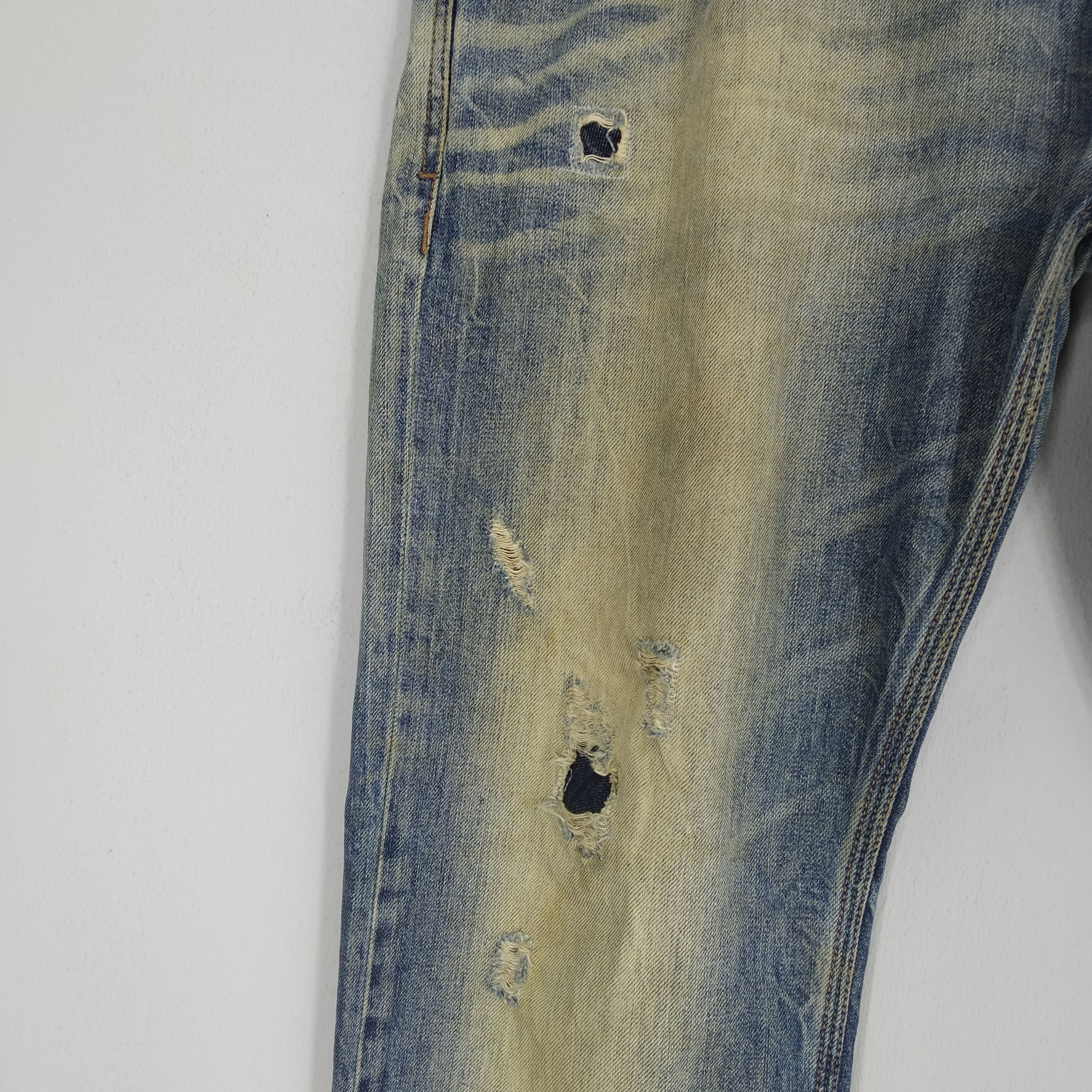 Diesel Vintage 90's Diesel Industry Stonewash Ripped Denim Jeans Size US 39 - 5 Thumbnail