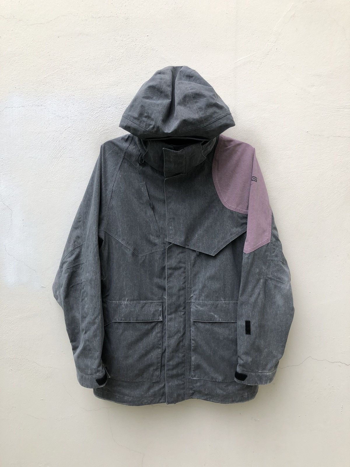 Nike ACG Vintage Nike ACG Faded Grey Hoodie Jacket Size US L / EU 52-54 / 3 - 2 Thumbnail