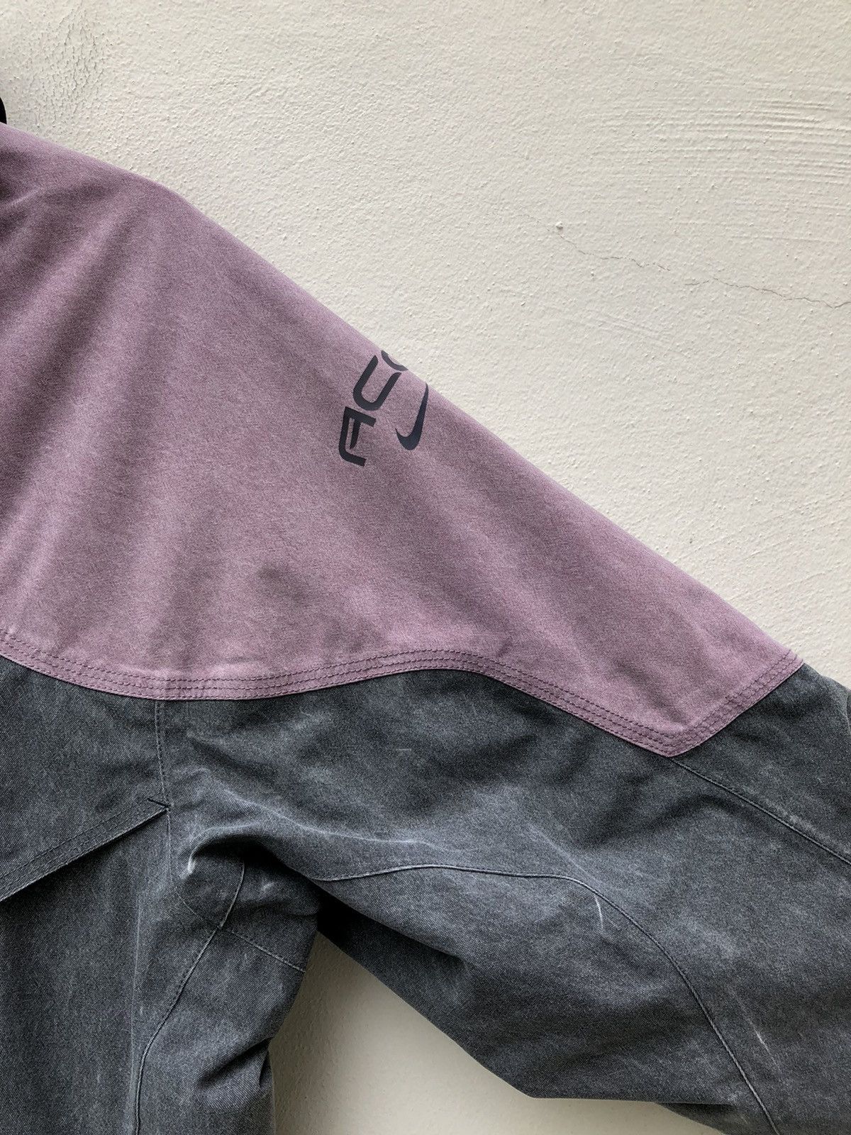 Nike ACG Vintage Nike ACG Faded Grey Hoodie Jacket Size US L / EU 52-54 / 3 - 9 Thumbnail