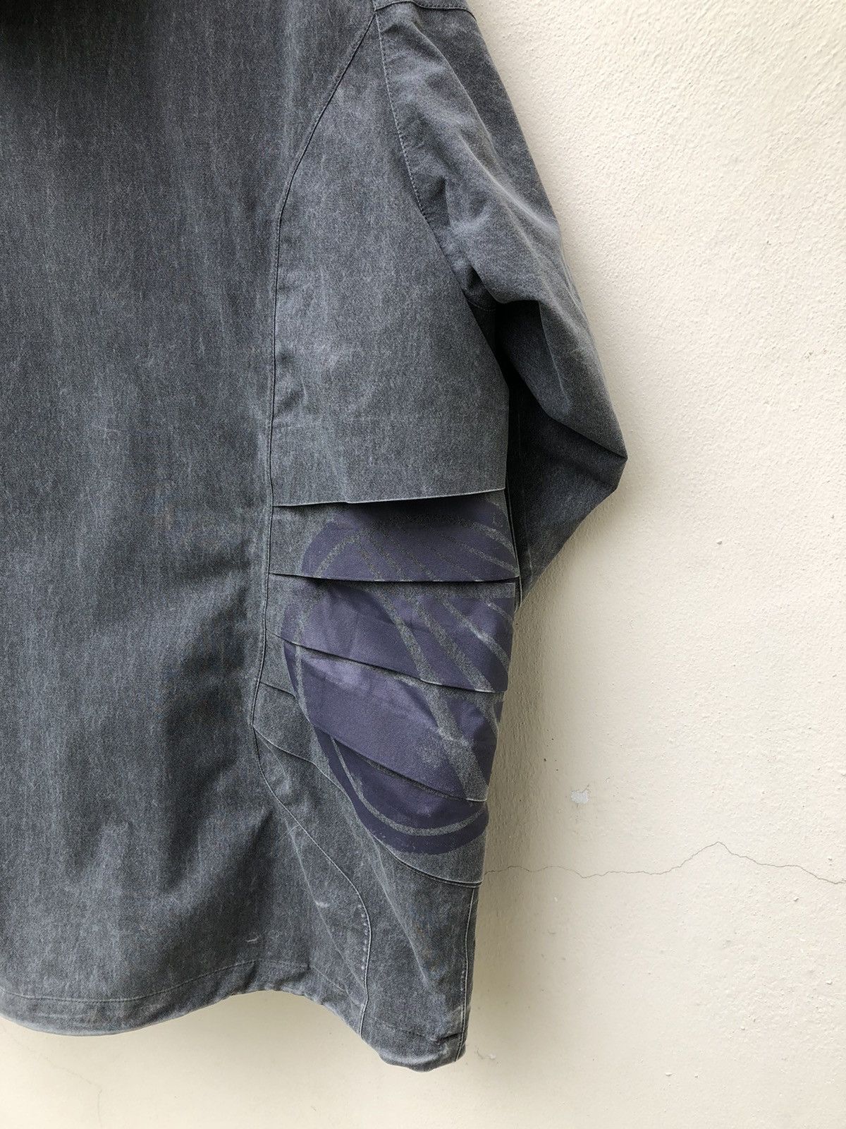 Nike ACG Vintage Nike ACG Faded Grey Hoodie Jacket Size US L / EU 52-54 / 3 - 13 Thumbnail
