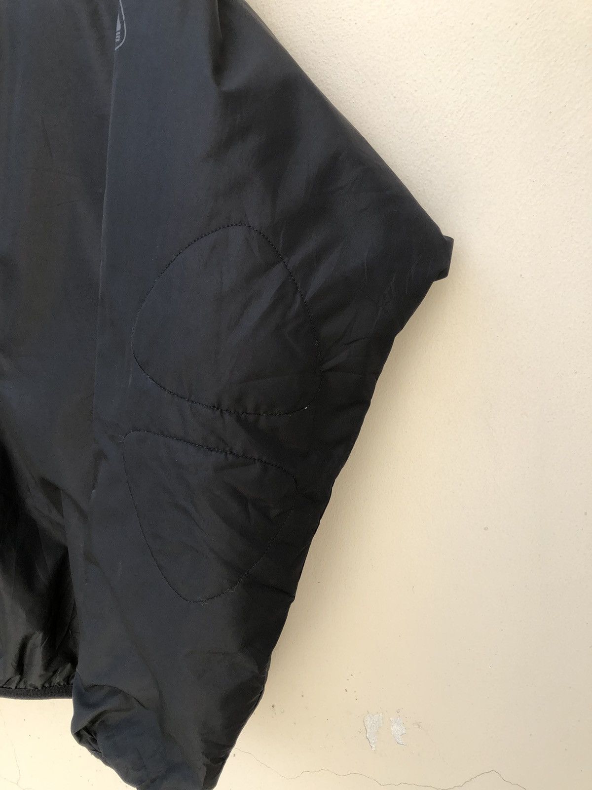 Nike ACG Vintage 2000s Nike ACG Clima-Fit Pull Over Padded Jacket Size US M / EU 48-50 / 2 - 4 Thumbnail