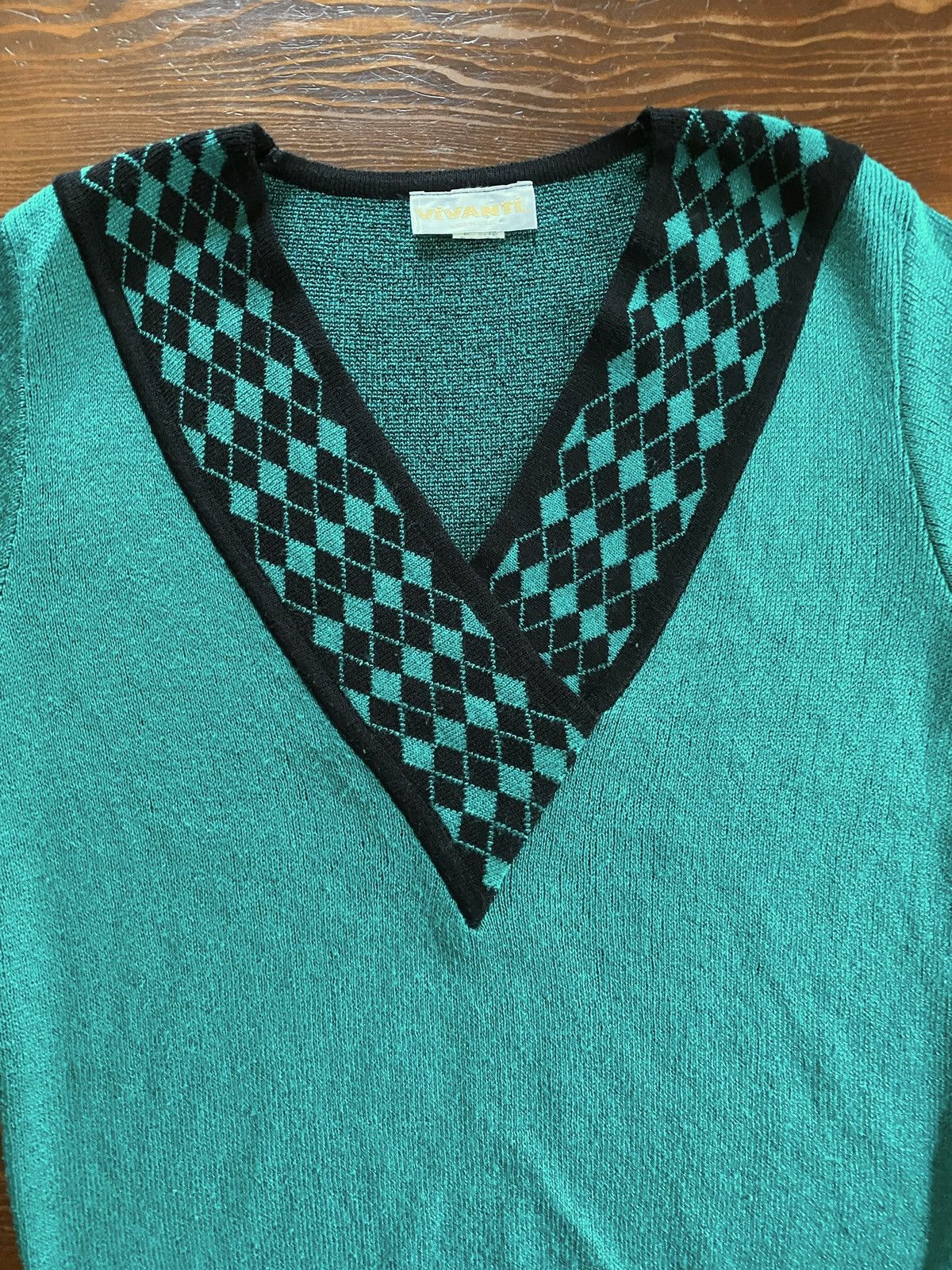 Vintage Vintage 80’s Vivanti Deep V Neck Knit Women’s Sweater Size M / US 6-8 / IT 42-44 - 3 Thumbnail
