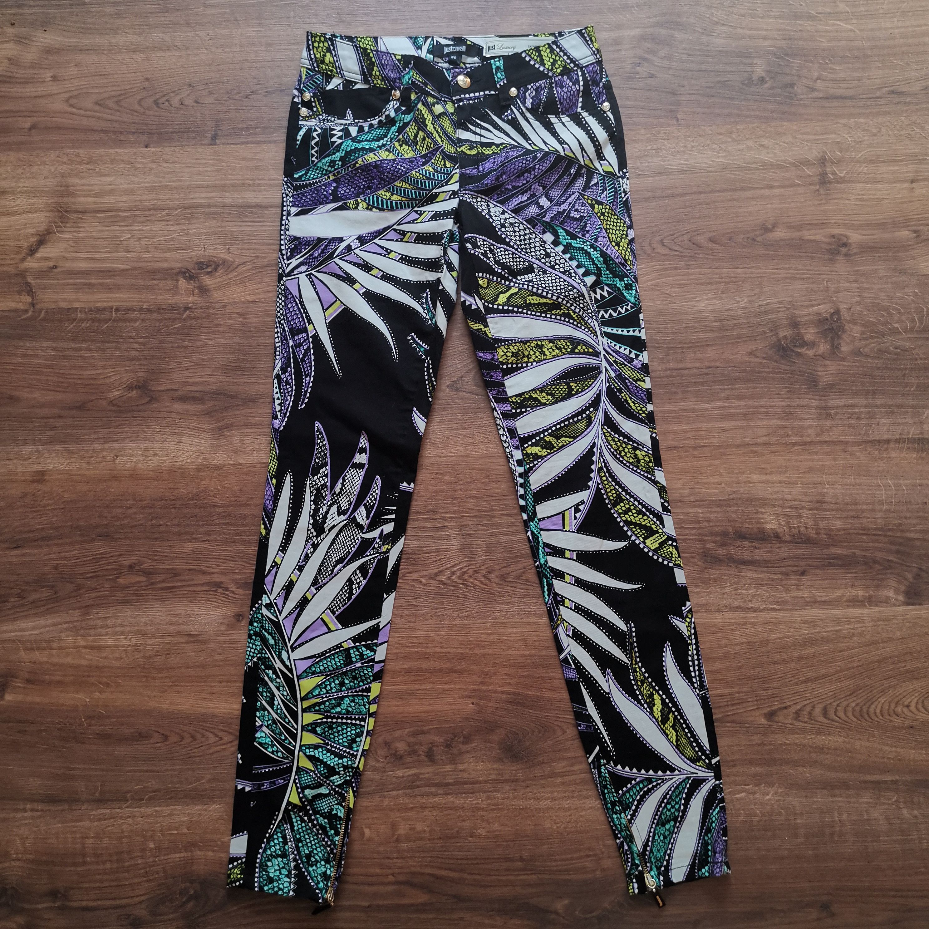 Just Cavalli Just Cavalli great floral tropical jeans pants size 26 Size 26" / US 2 / IT 38 - 2 Thumbnail