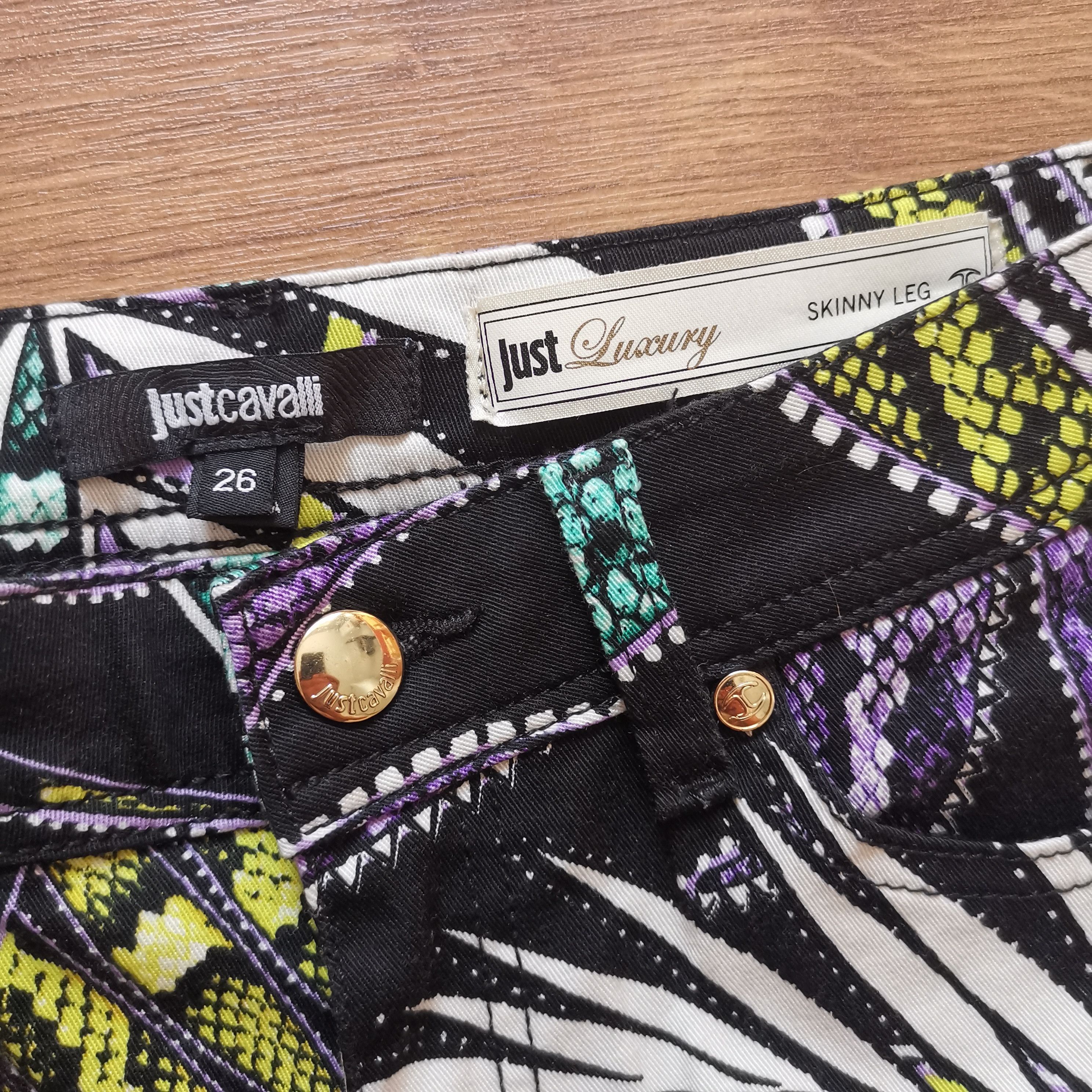 Just Cavalli Just Cavalli great floral tropical jeans pants size 26 Size 26" / US 2 / IT 38 - 4 Thumbnail