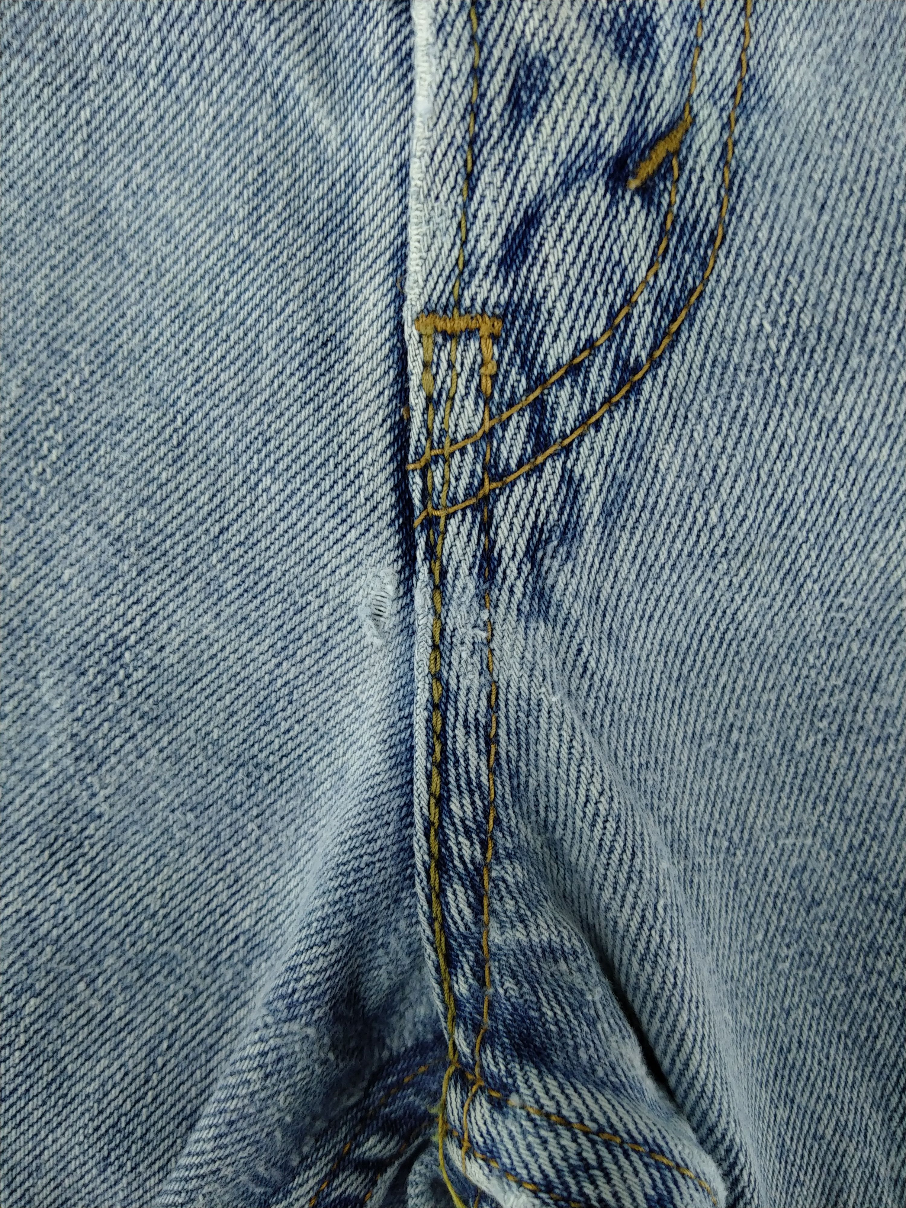 Levi's Light Wash Vintage Levi's 550 Relaxed Fit Denim -JN658 Size US 36 / EU 52 - 13 Thumbnail