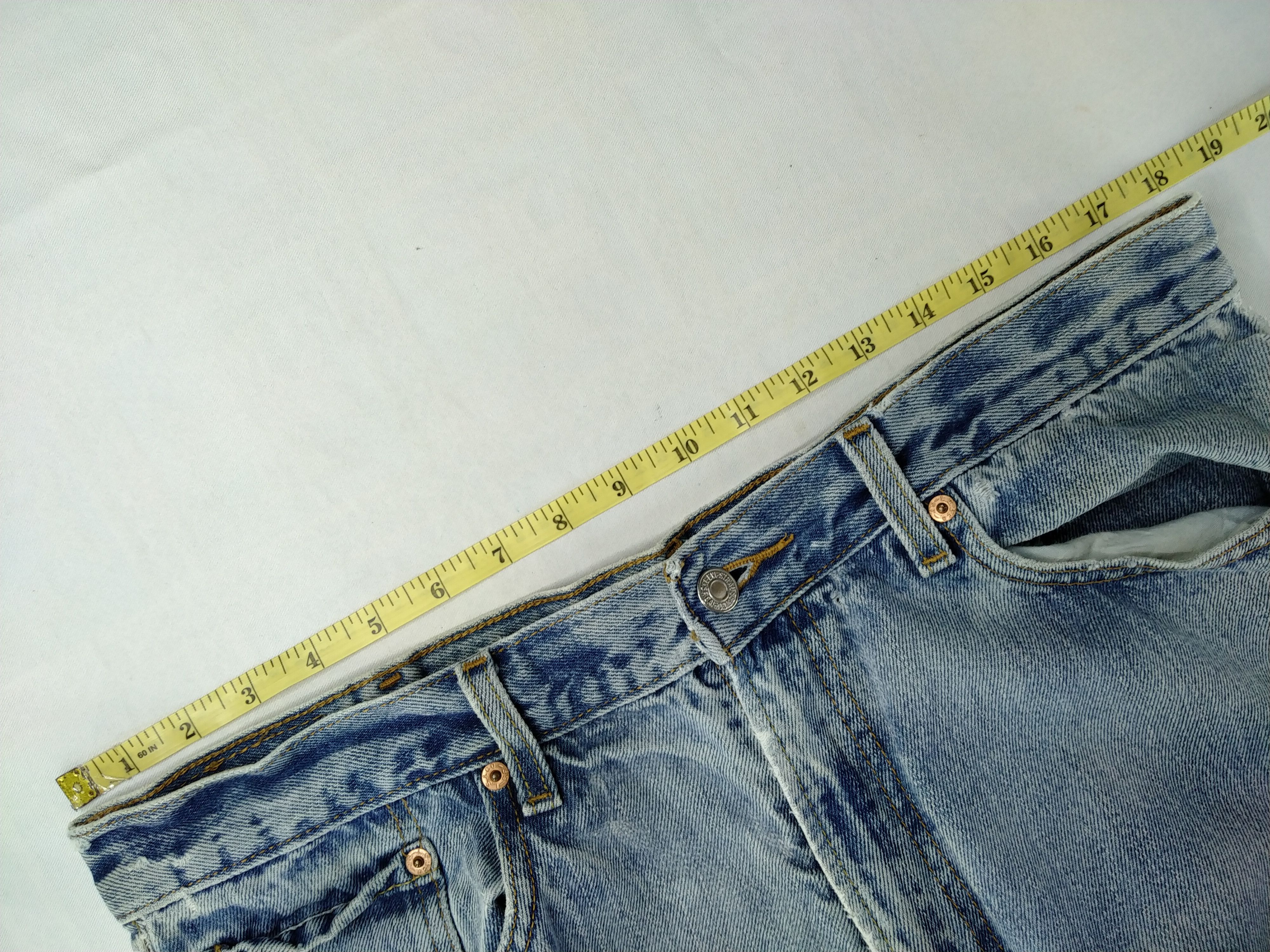 Levi's Light Wash Vintage Levi's 550 Relaxed Fit Denim -JN658 Size US 36 / EU 52 - 5 Thumbnail