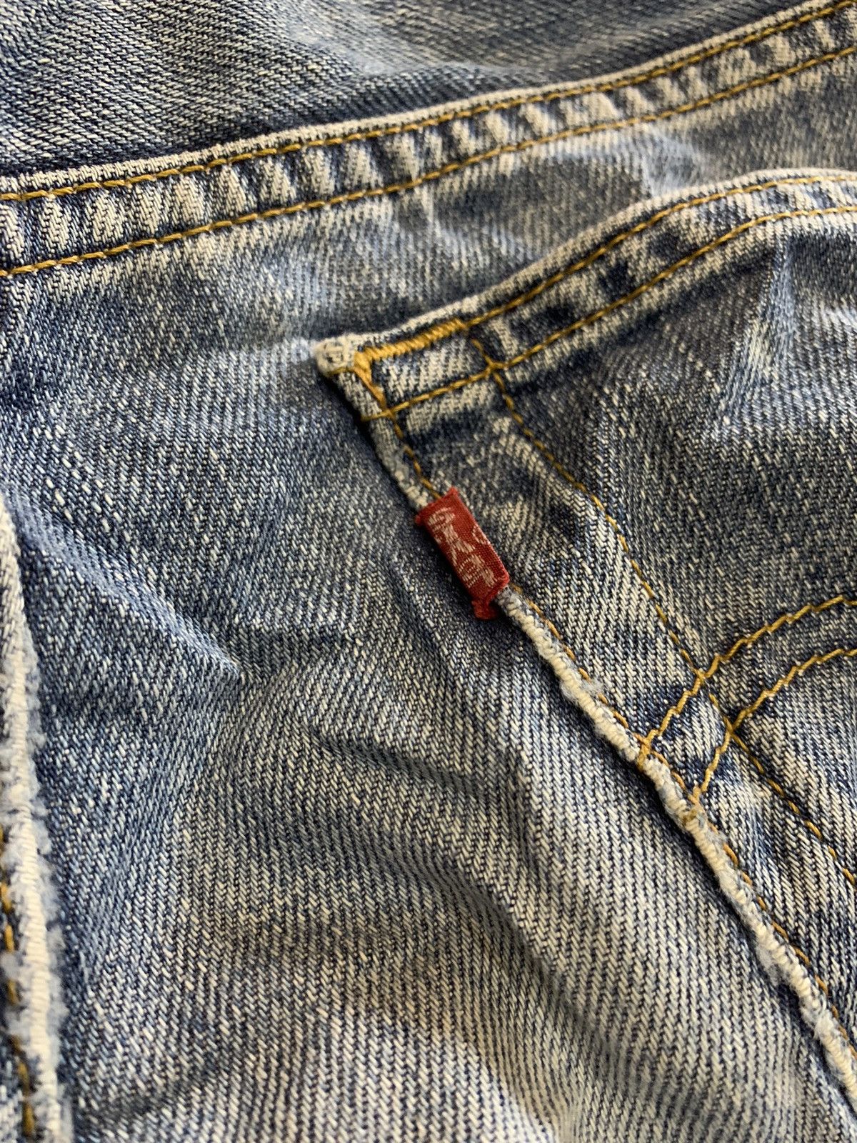 Levi's Vintage Clothing DISTRESSED LEVIS 1990s JEANS Size US 29 - 3 Thumbnail