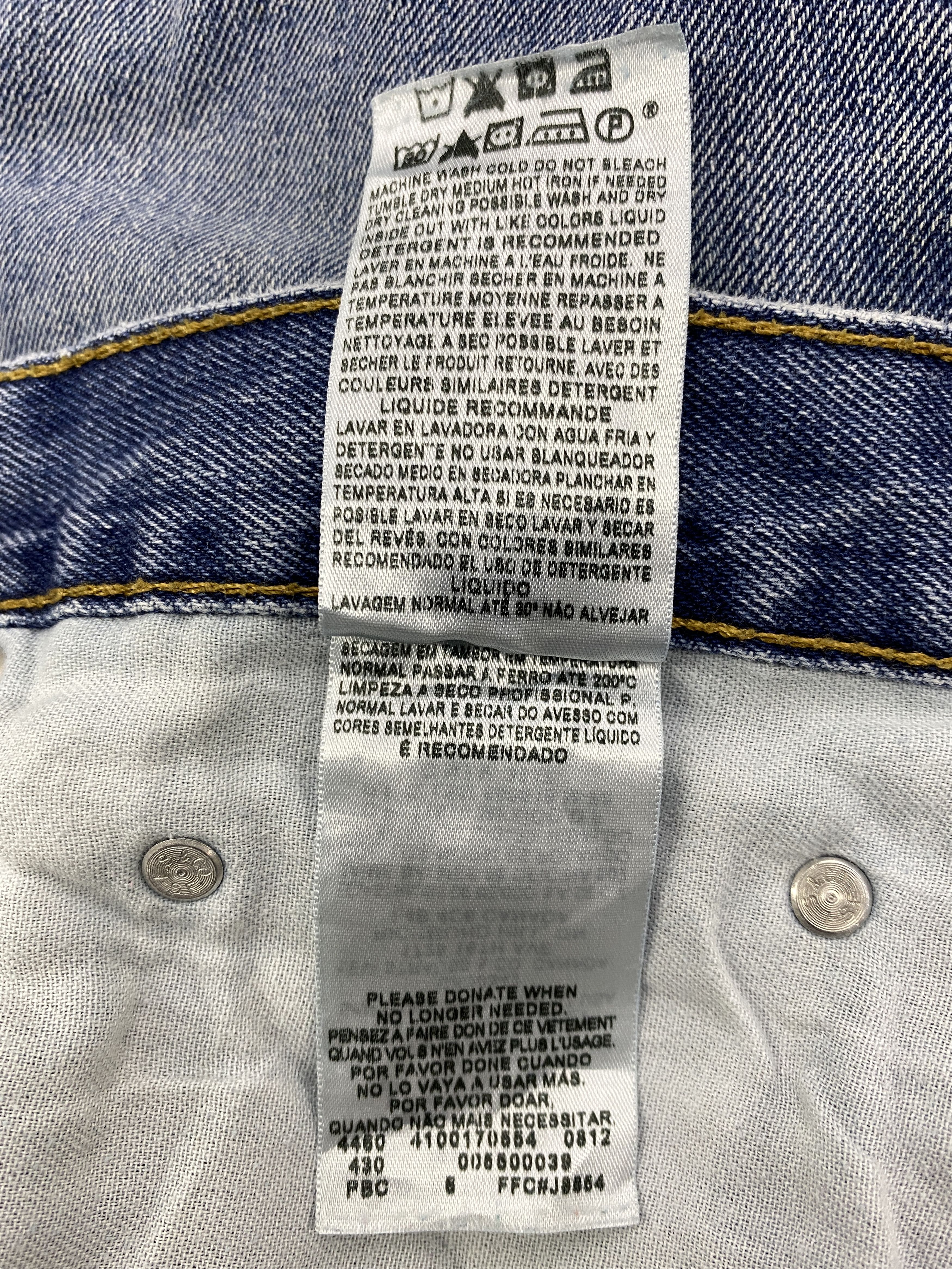 Levi's Blue Vintage Levi's 550 Jeans 37x32 Denim -SJ025 Size US 37 - 9 Thumbnail