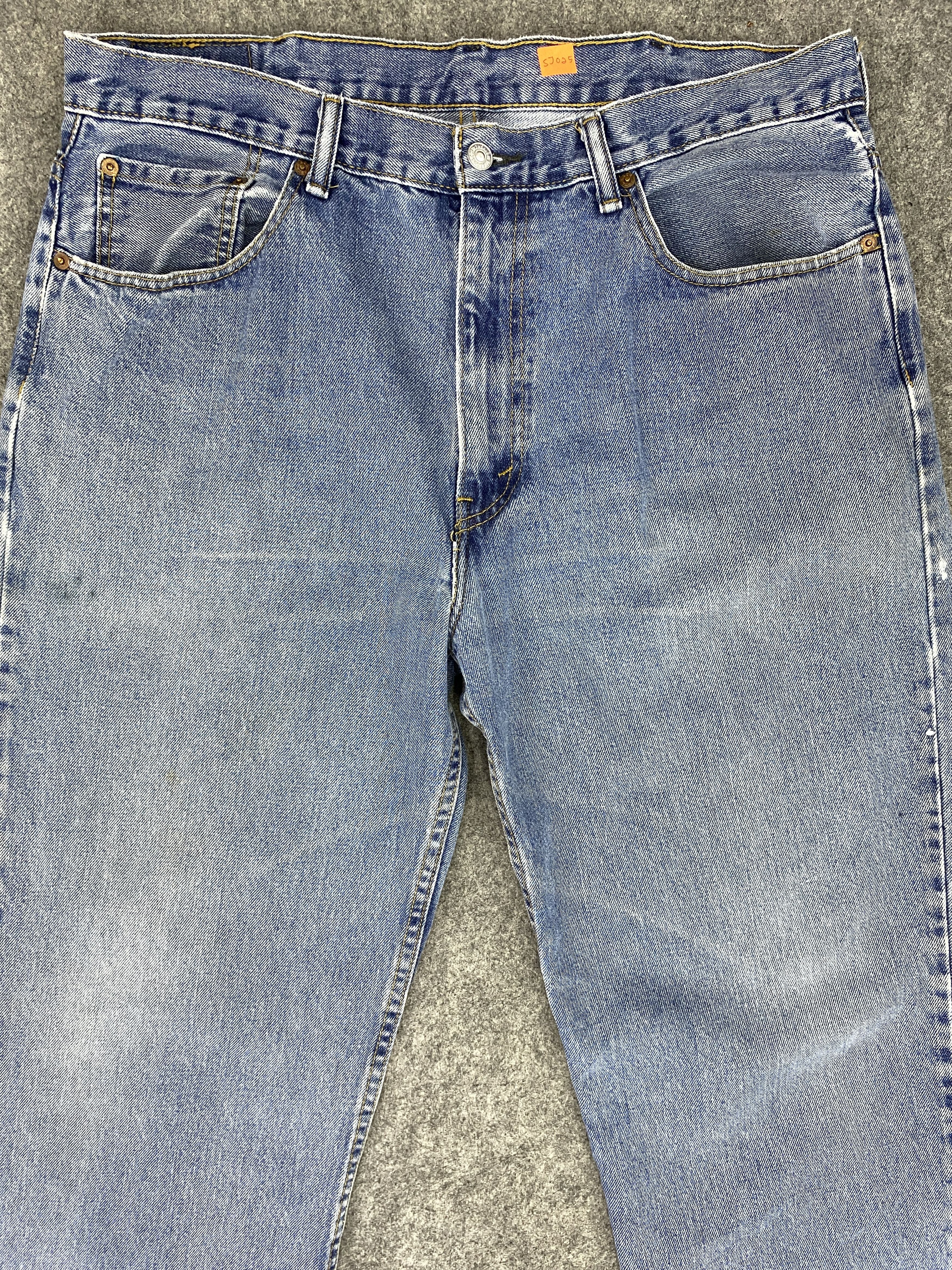 Levi's Blue Vintage Levi's 550 Jeans 37x32 Denim -SJ025 Size US 37 - 3 Thumbnail