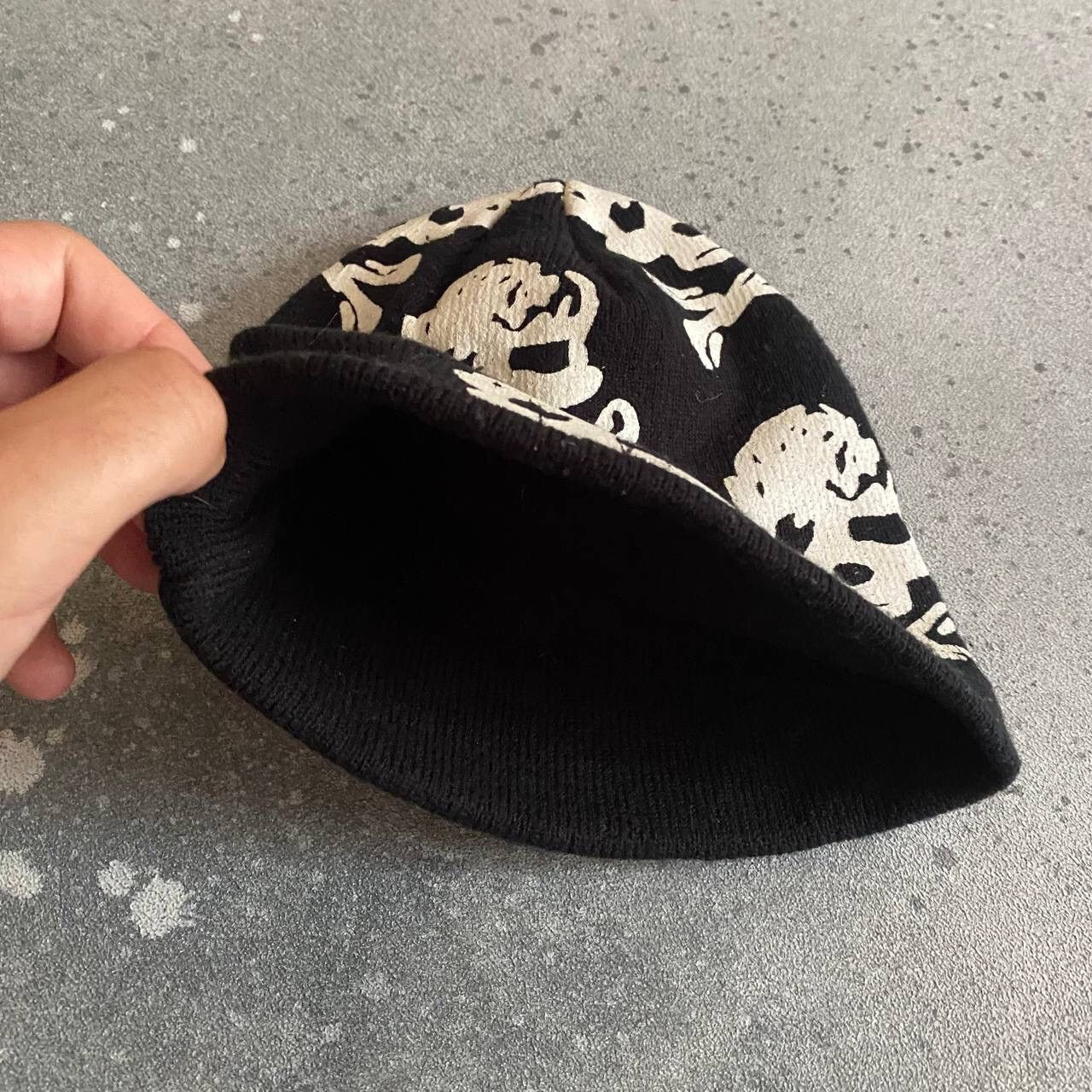Japanese Brand Y2K ☠️ Skulls Vintage Beanie Hat Size ONE SIZE - 5 Thumbnail
