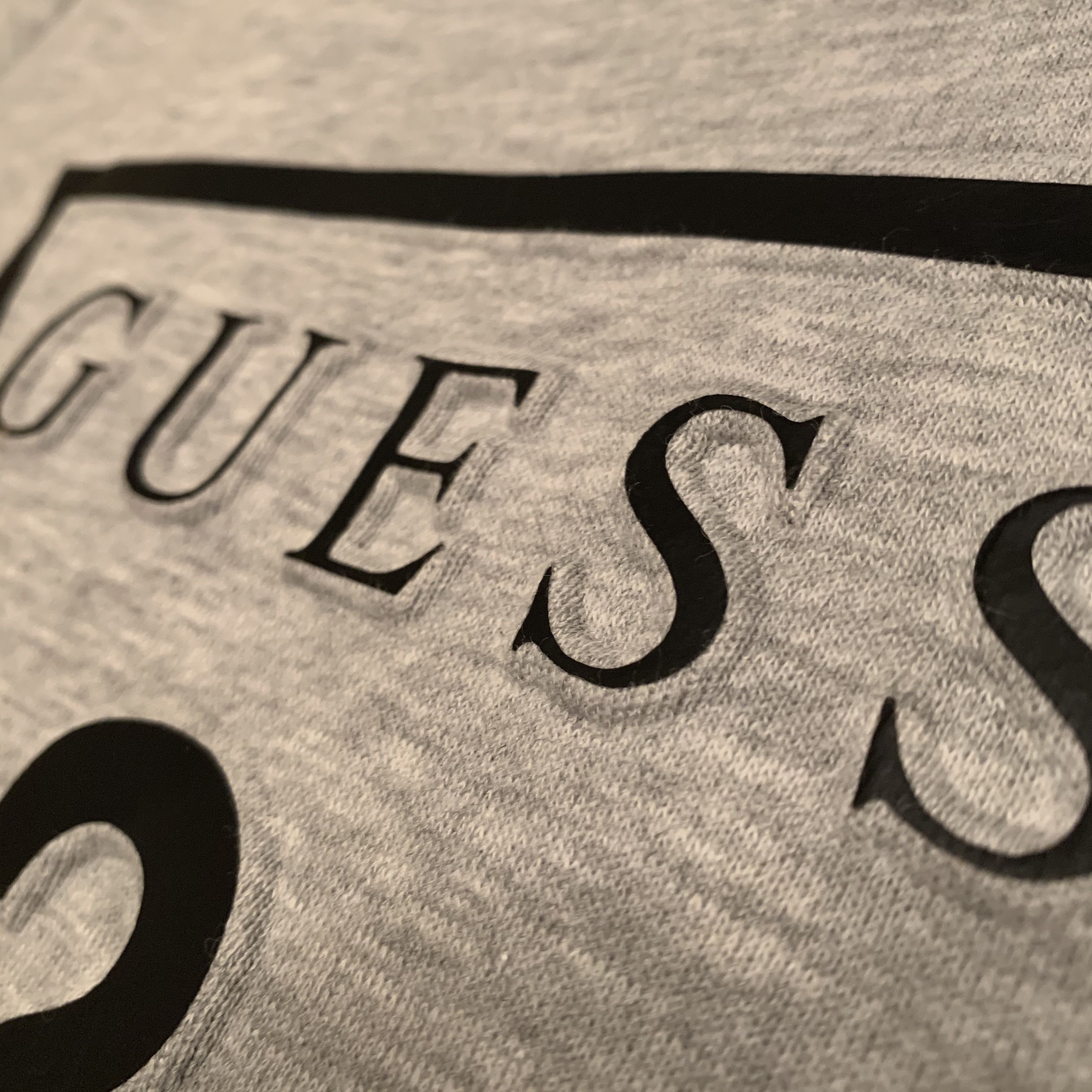 Guess Deadstock Guess Triangle Logo Pullover Crewneck Sweater Size US L / EU 52-54 / 3 - 3 Thumbnail