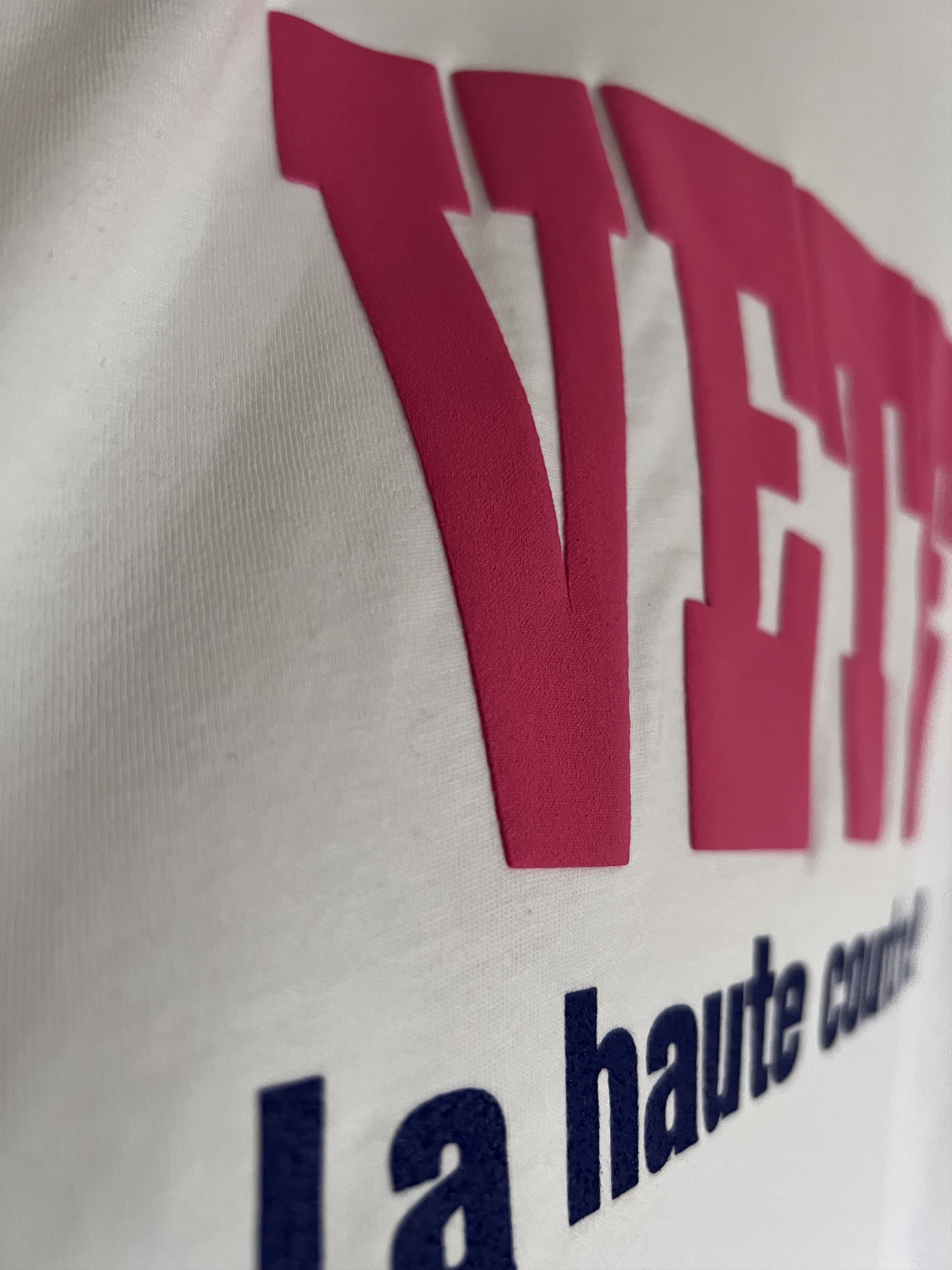 Vetements VETEMENTS Le Haute Couture Logo Tee in White Size US M / EU 48-50 / 2 - 3 Thumbnail