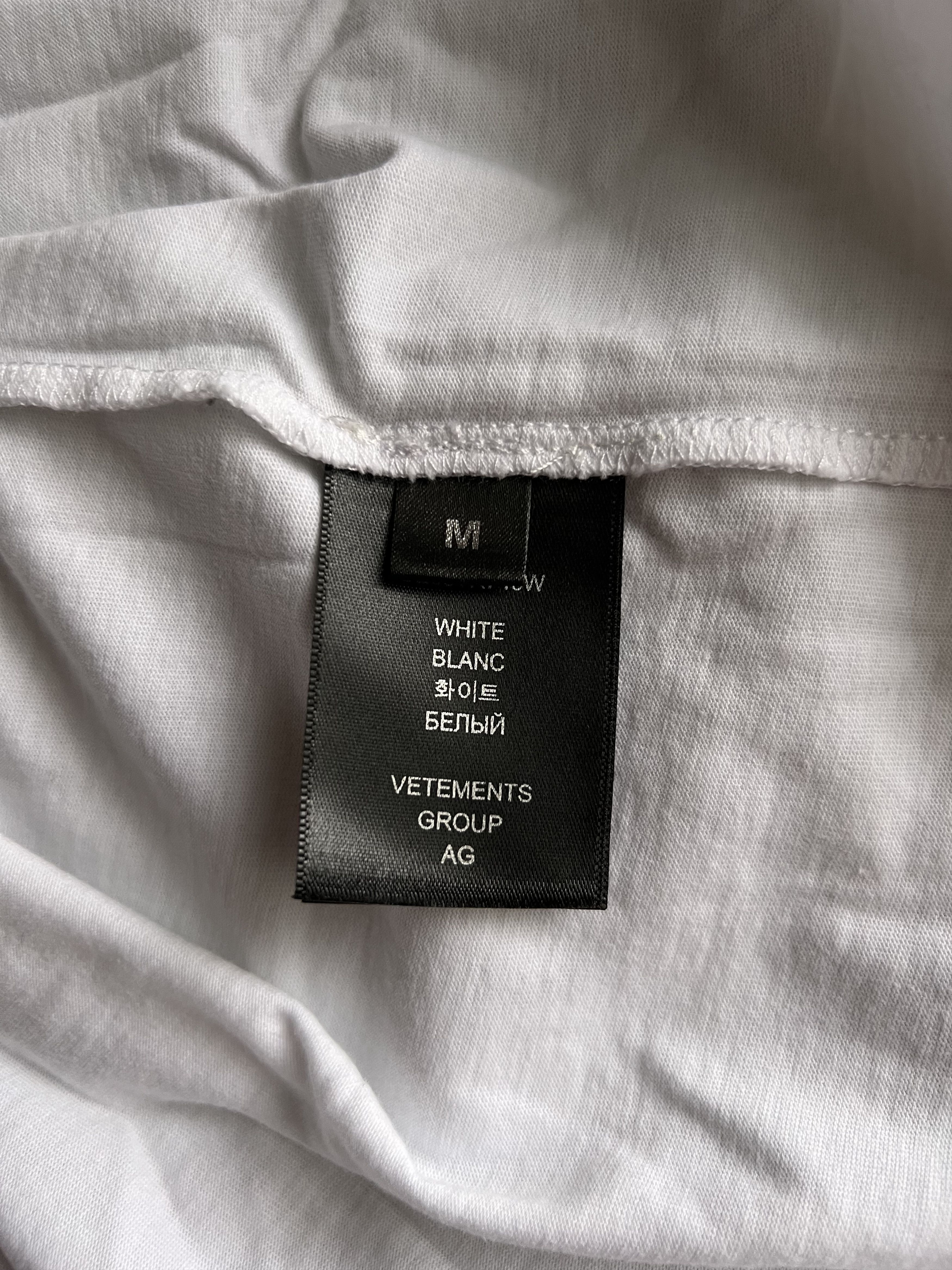 Vetements VETEMENTS Le Haute Couture Logo Tee in White Size US M / EU 48-50 / 2 - 10 Thumbnail