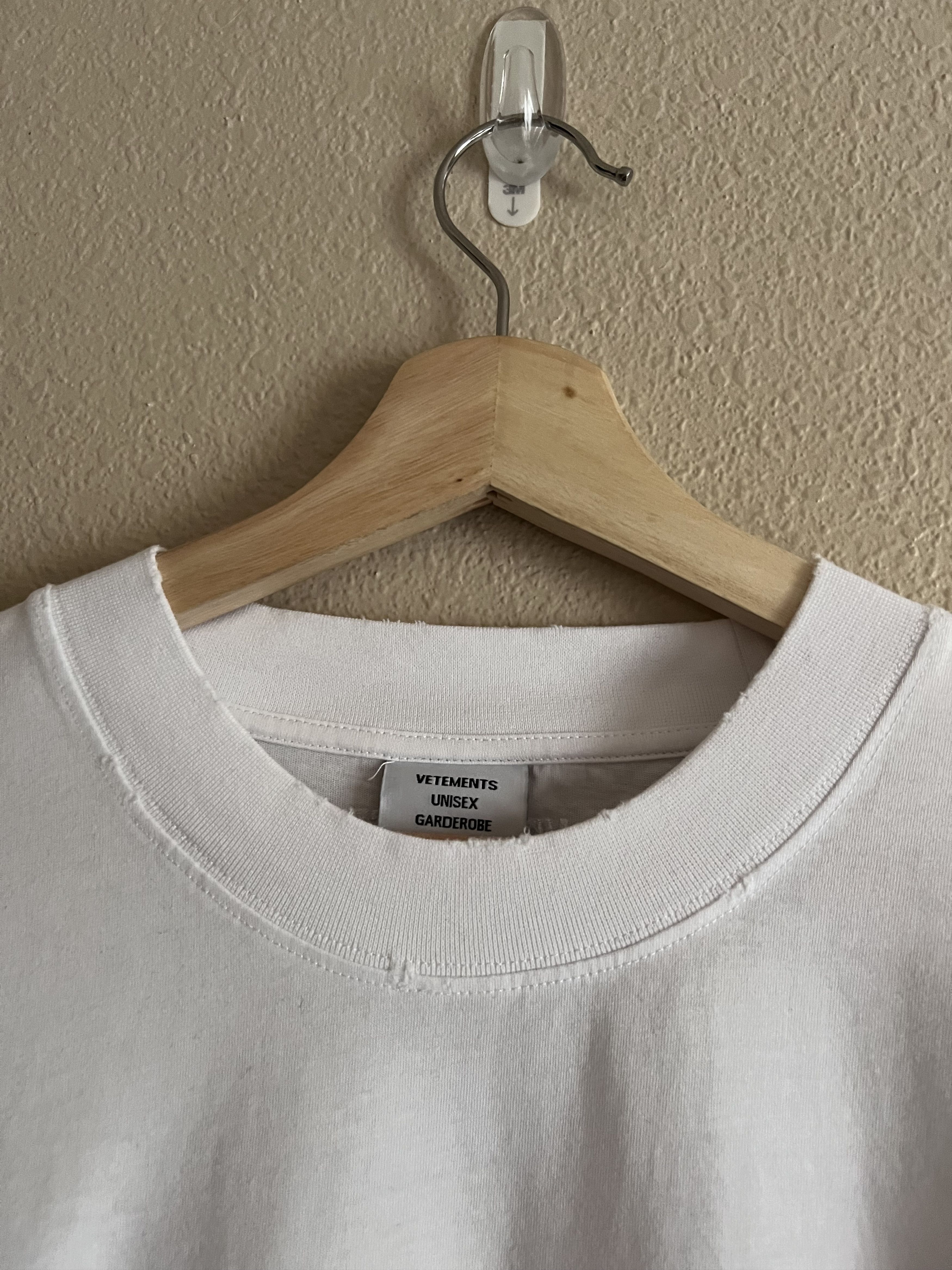 Vetements VETEMENTS Le Haute Couture Logo Tee in White Size US M / EU 48-50 / 2 - 4 Thumbnail