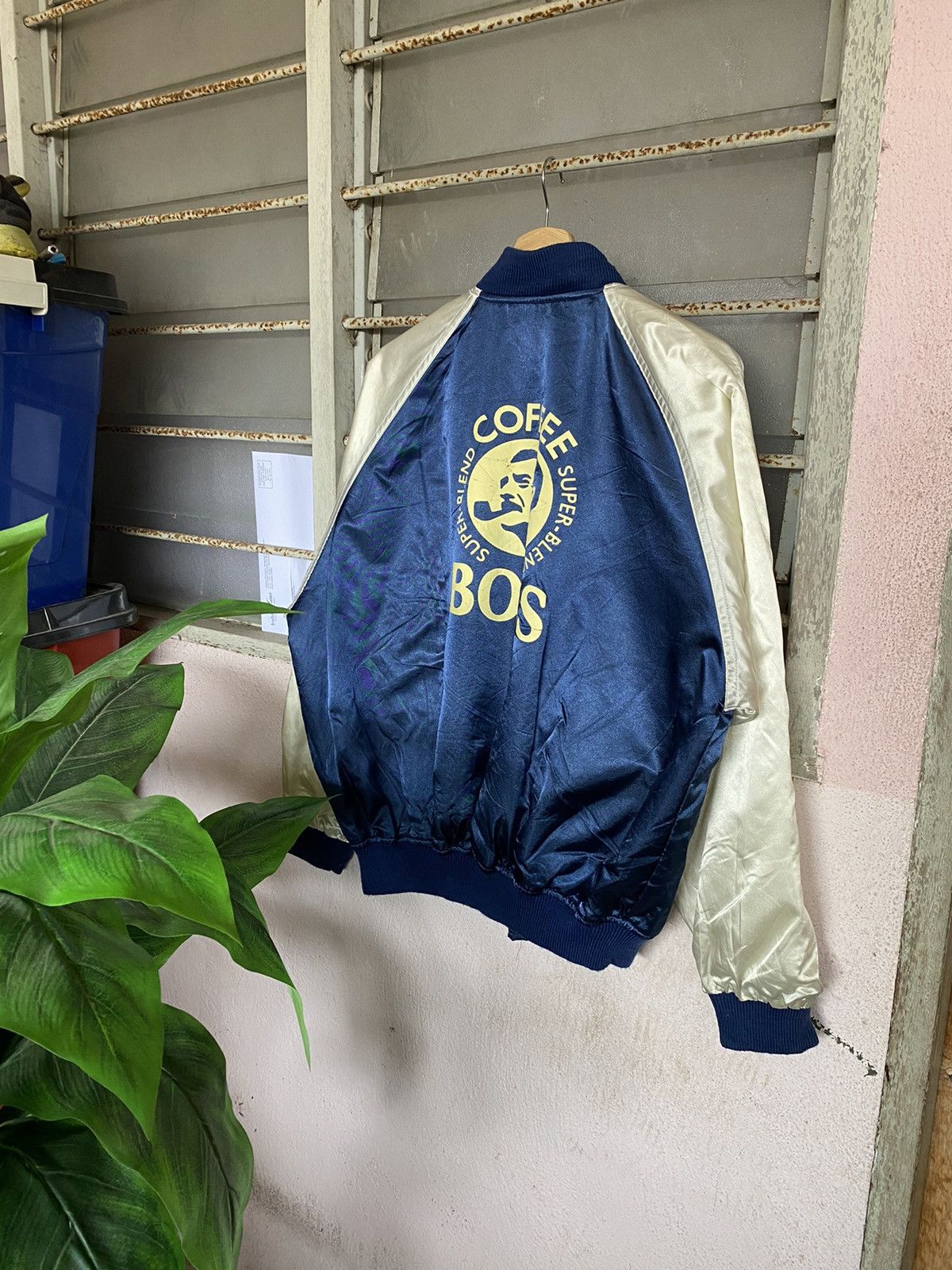 Vintage Vintage Suntory Coffee Boss Big Logo Satin Jacket Size US L / EU 52-54 / 3 - 2 Thumbnail
