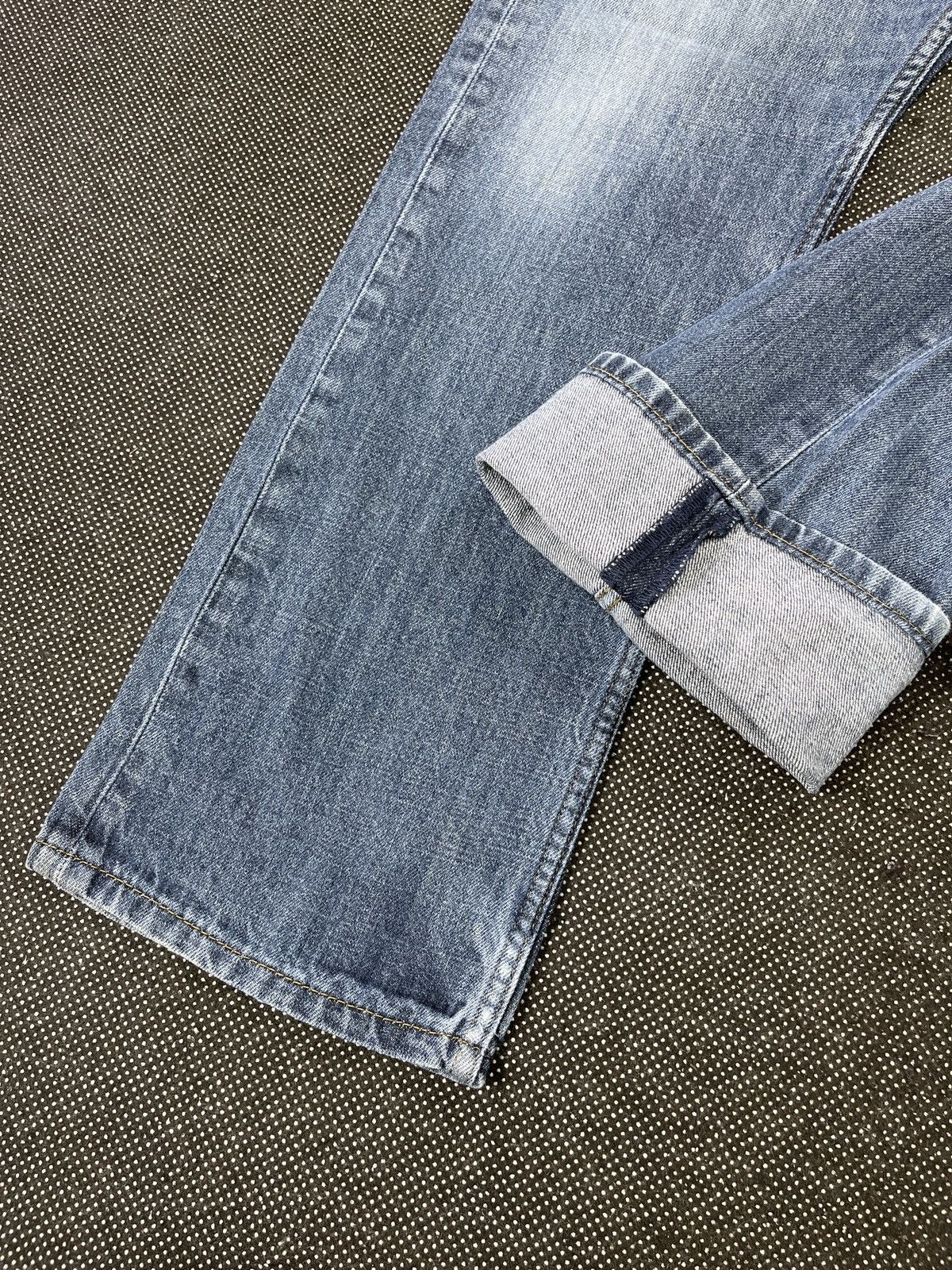 Levi's Vintage Levis 514 Distressed Faded Jeans - J405 Size US 33 - 6 Thumbnail