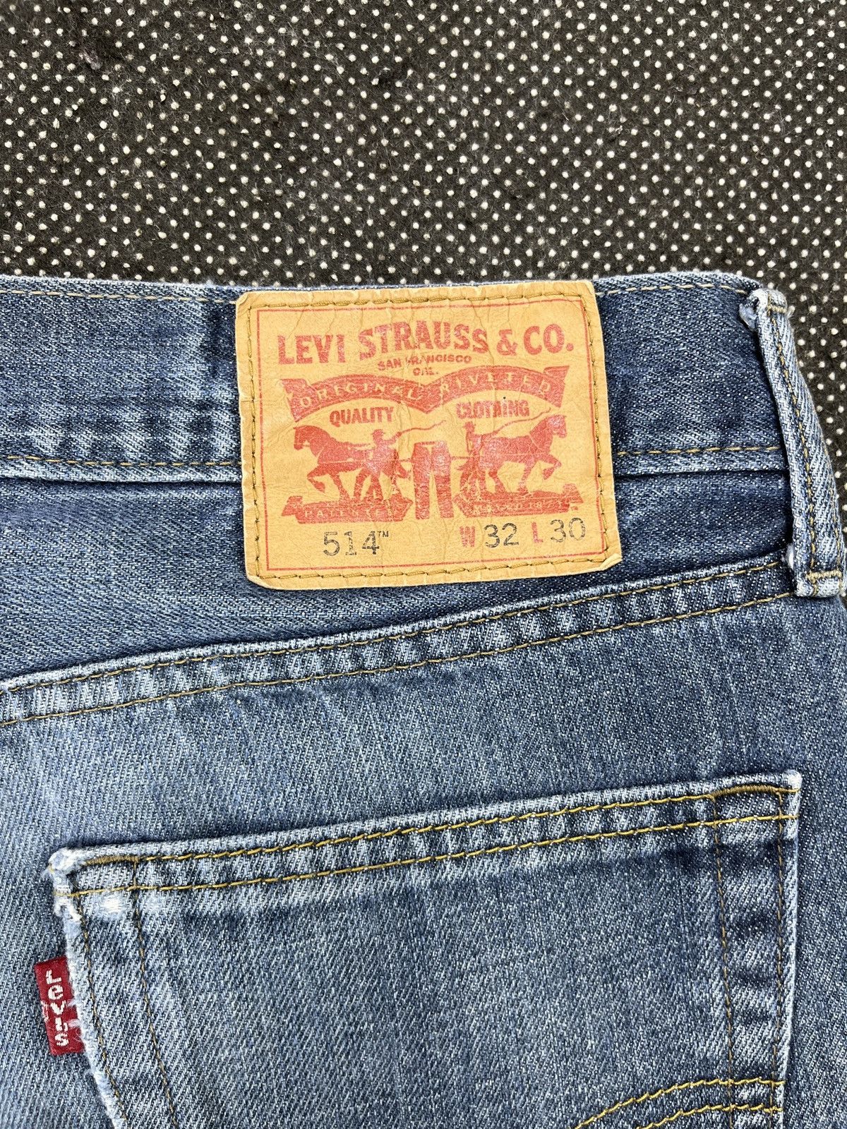 Levi's Vintage Levis 514 Distressed Faded Jeans - J405 Size US 33 - 10 Thumbnail
