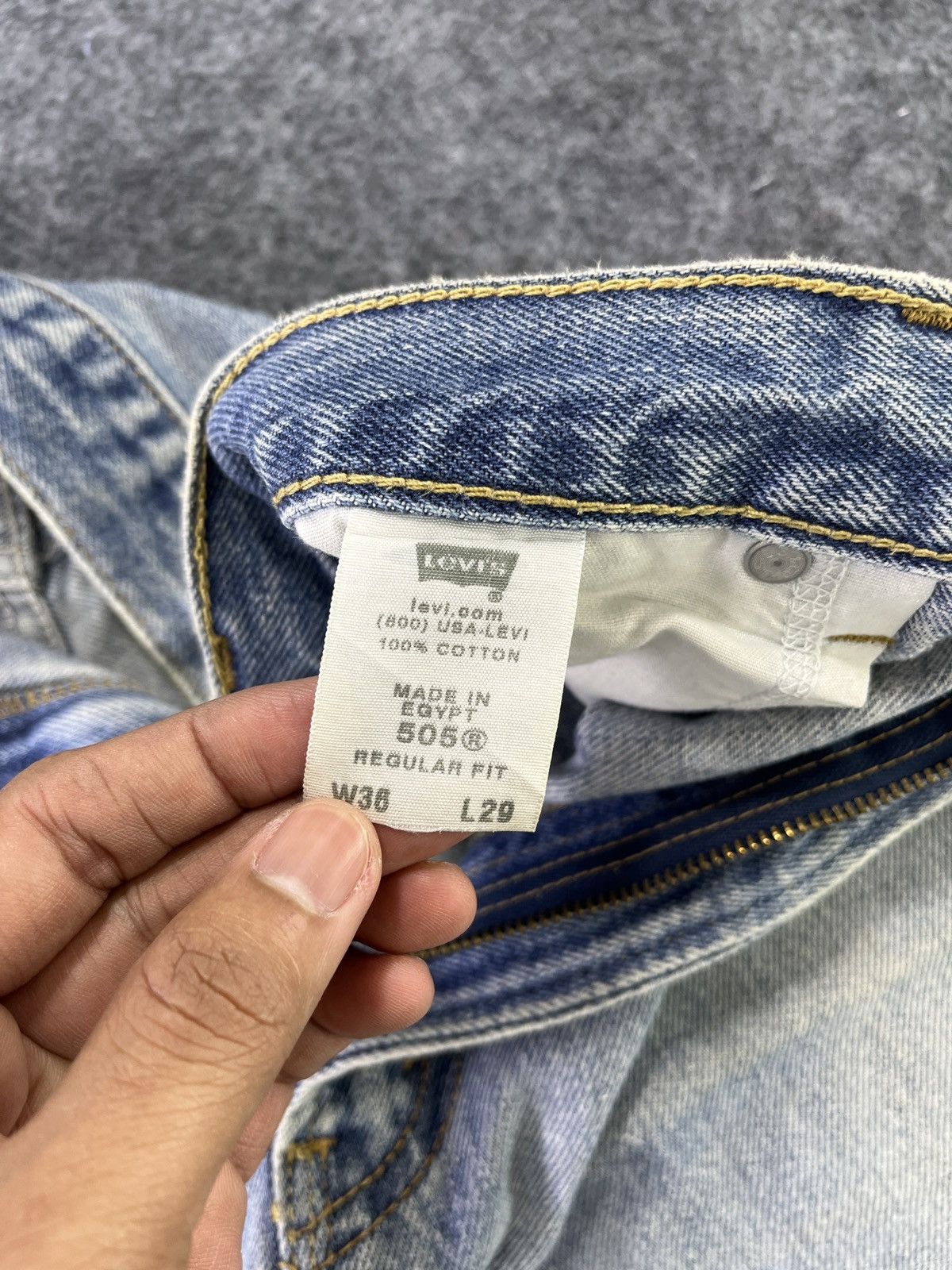 Levi's Vintage Levi's 505 Light Wash Jeans - J776 Size US 36 / EU 52 - 7 Thumbnail