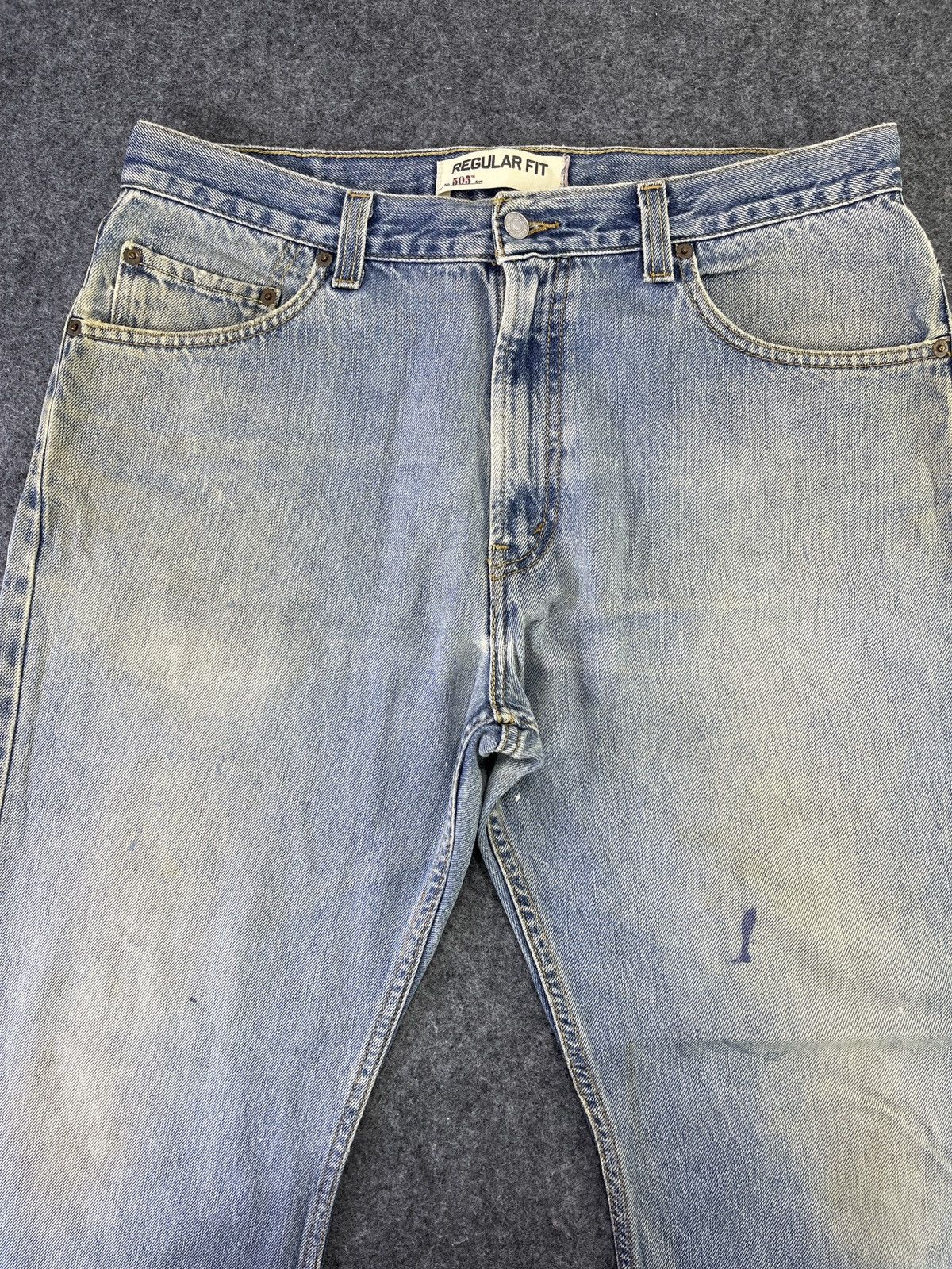Levi's Vintage Levi's 505 Light Wash Jeans - J776 Size US 36 / EU 52 - 3 Thumbnail