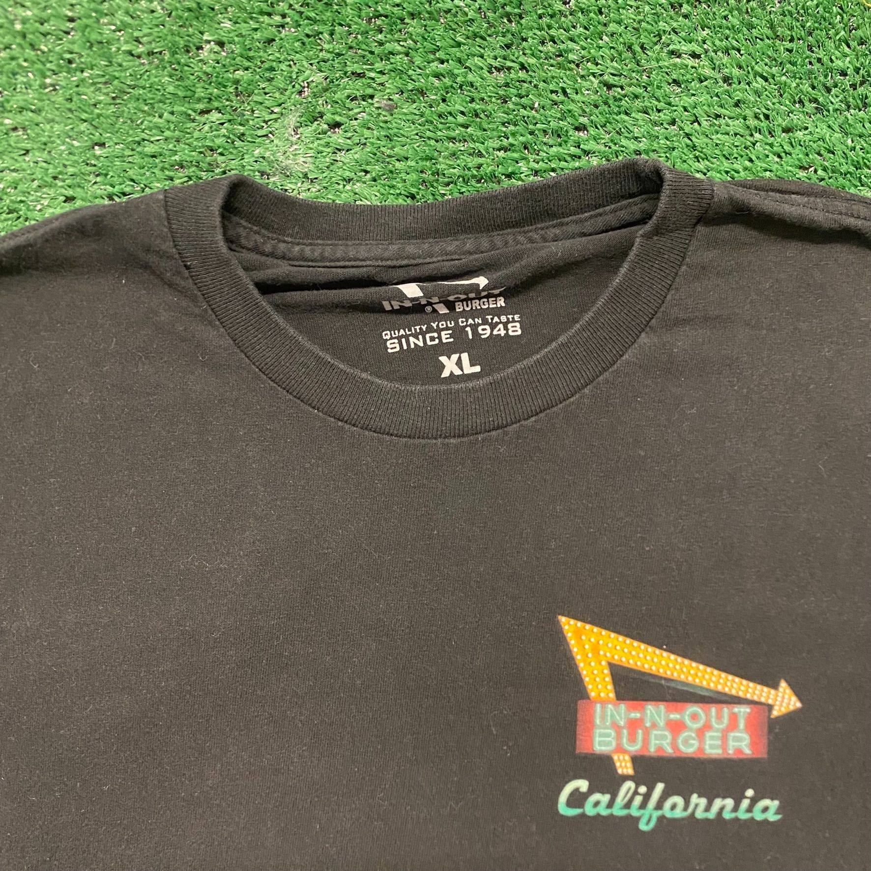 Vintage Crazy Vintage In N Out Burger California Fast Food T-Shirt Size US XL / EU 56 / 4 - 2 Thumbnail