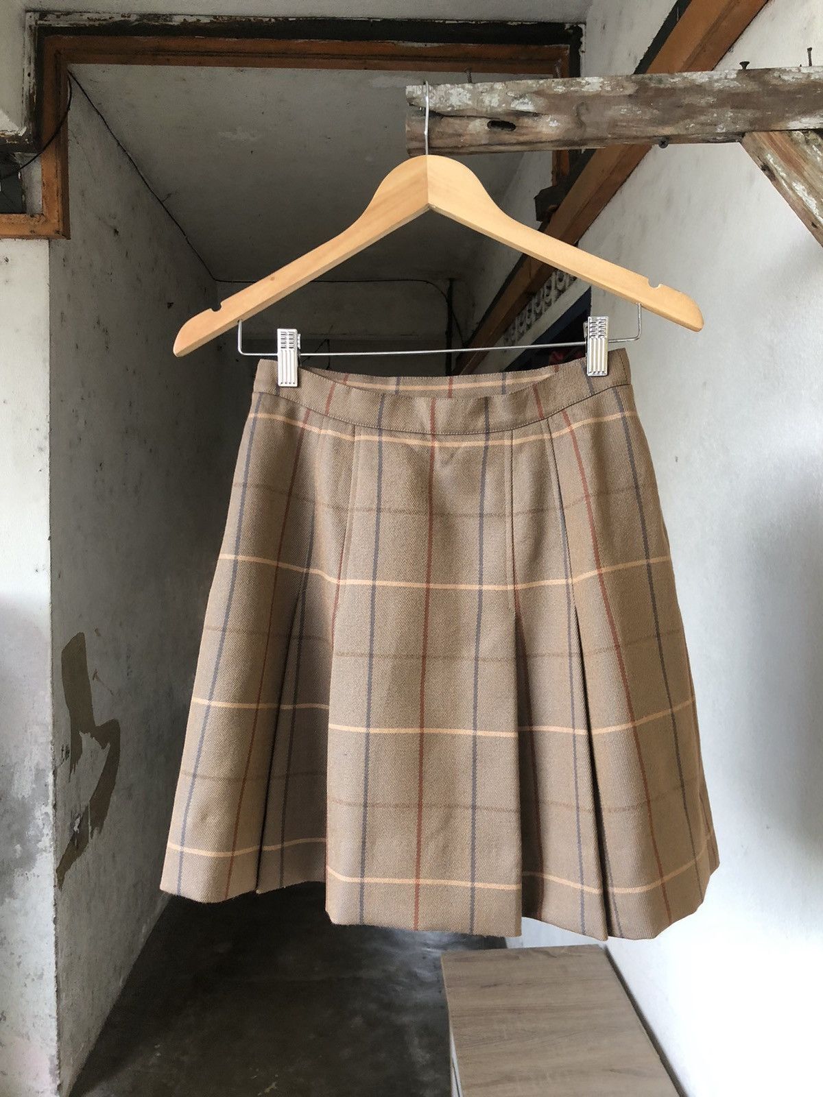 Burberry Vintage 90s Burberry Nova Check Pleated Skirt Size 25" / US 0 / IT 36 - 13 Thumbnail