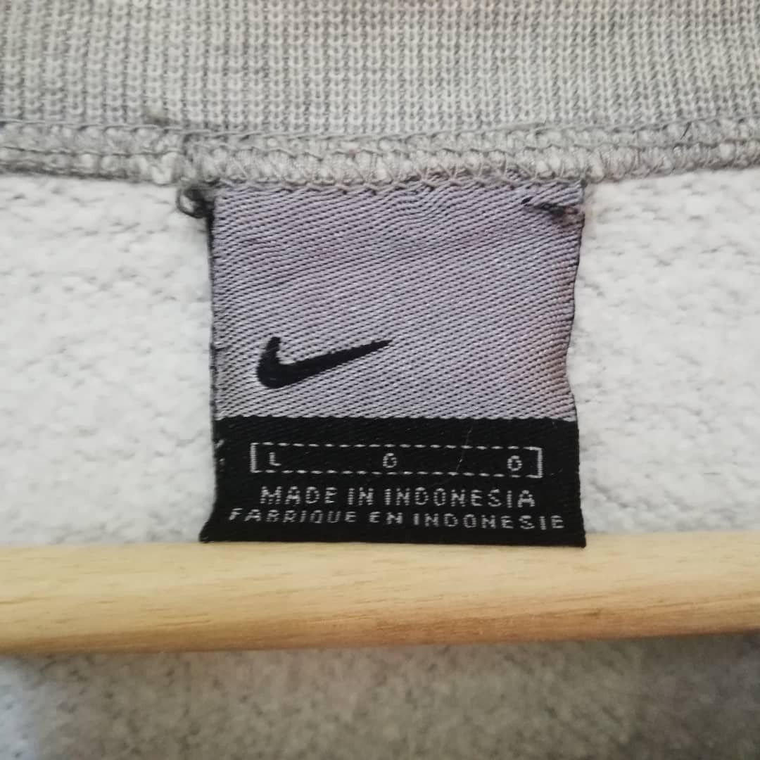 Nike Nike sweatshirt small logo Size US M / EU 48-50 / 2 - 6 Thumbnail
