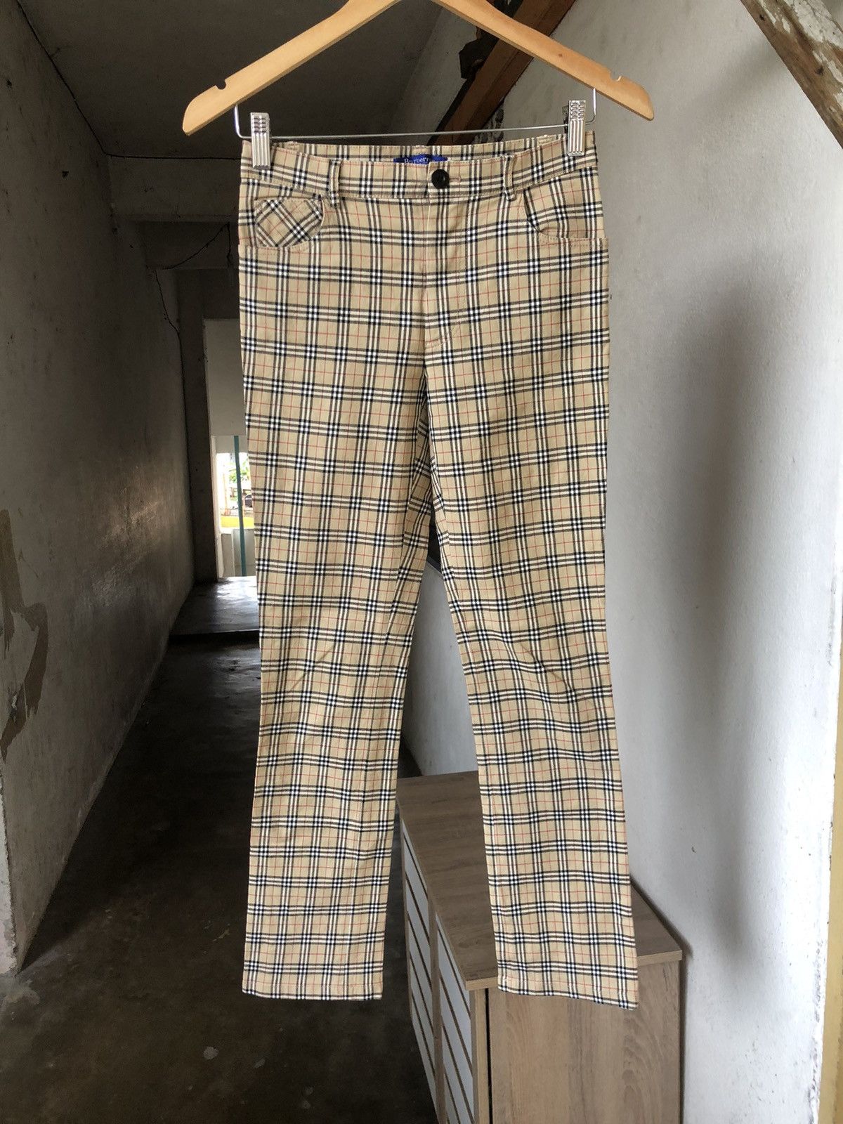 Burberry Vintage Burberry Nova Check Stretchable Blue Tag Pants Size 25" / US 0 / IT 36 - 3 Thumbnail