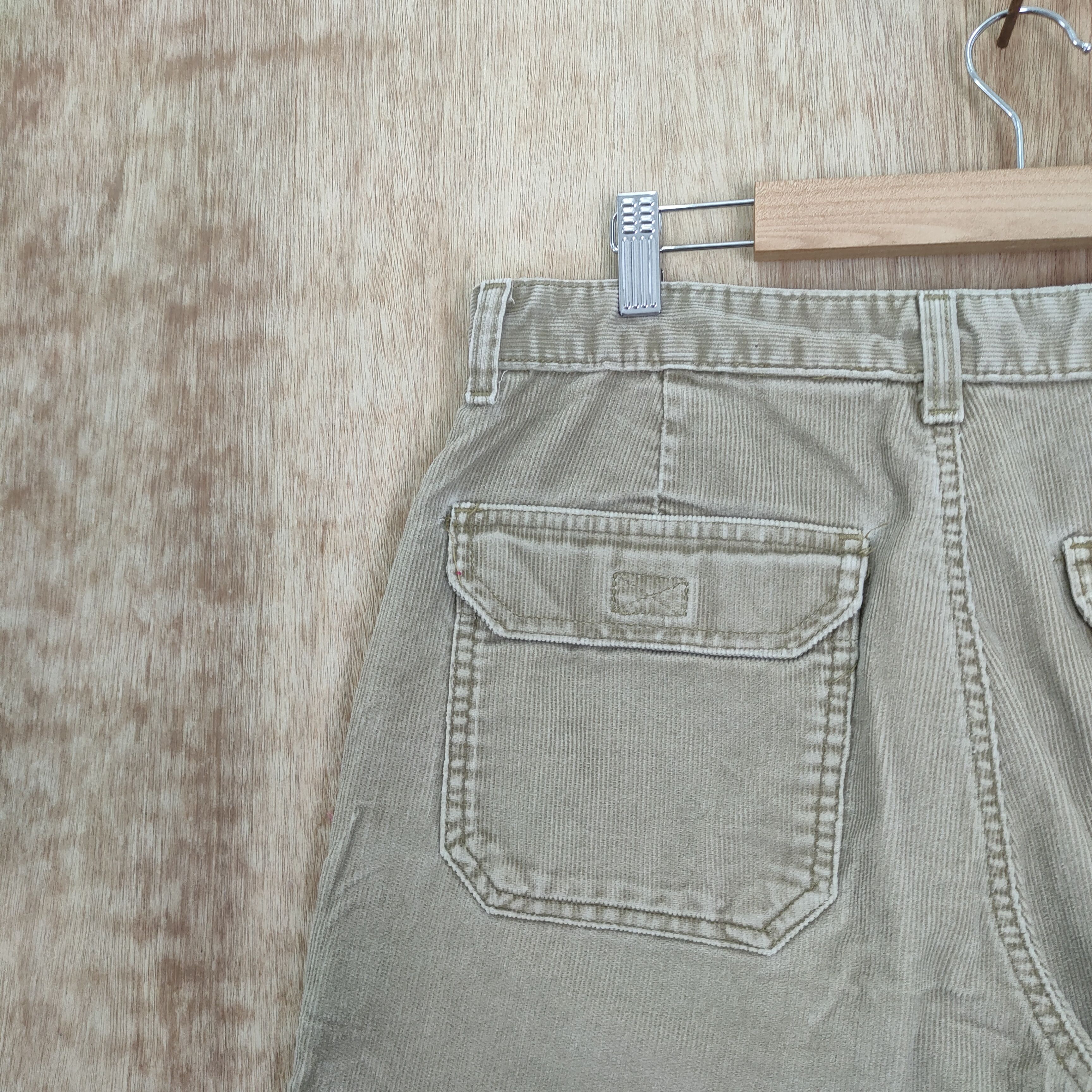 Aeropostale AEROPOSTALE CORDUROY CARGO PANTS Size US 32 / EU 48 - 10 Thumbnail
