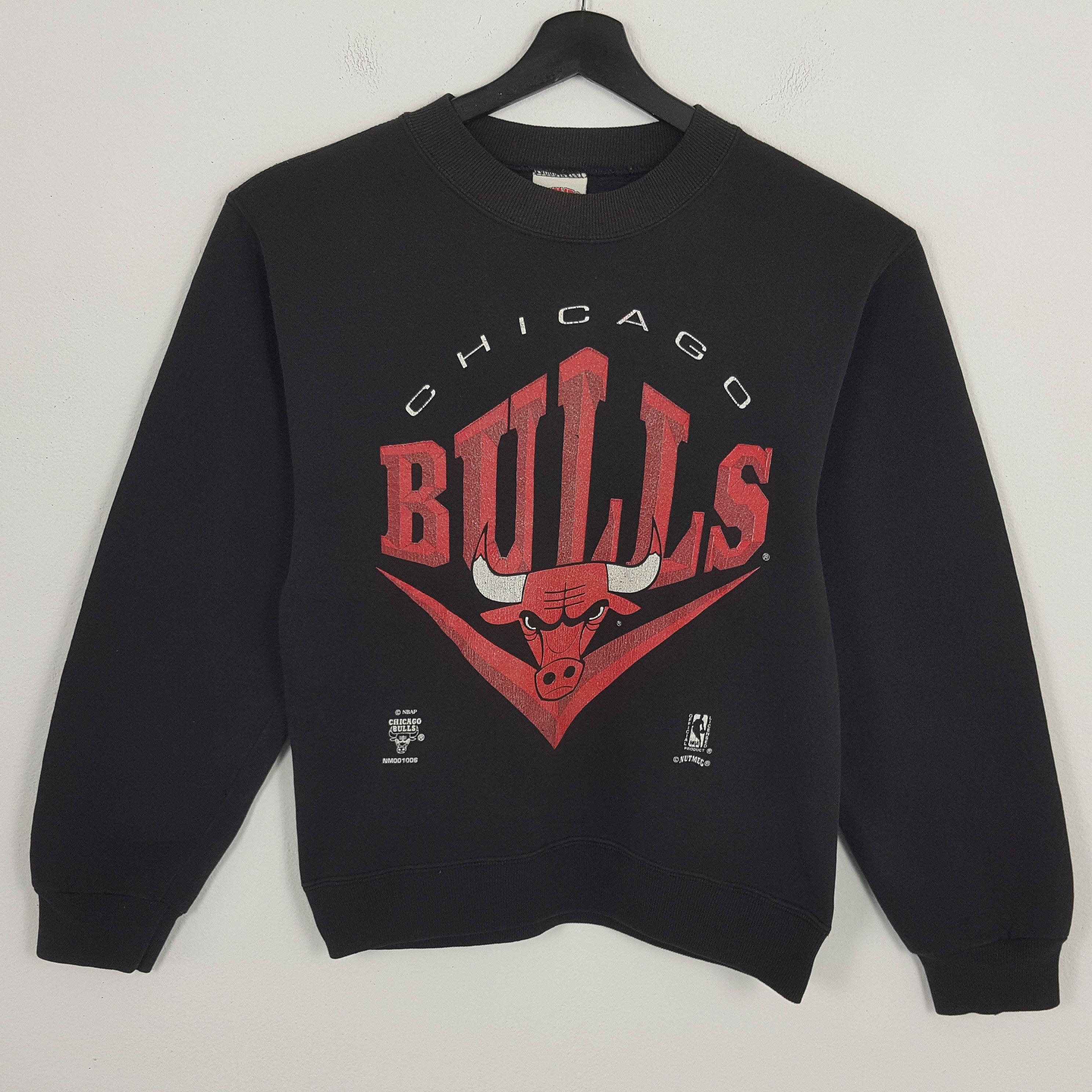 NBA × Vintage 90’s CHICAGO BULLS NBA Logo Team Sweatshirt Size US S / EU 44-46 / 1 - 1 Thumbnail