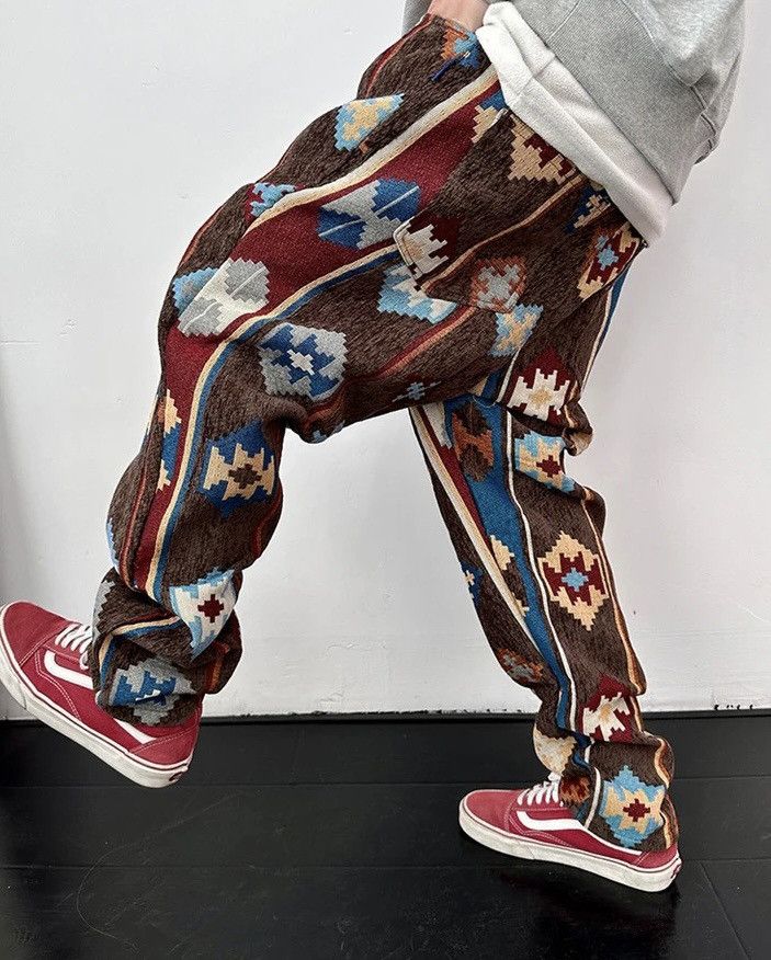 WHITE JACQUARD PLEATED CARGO PANT