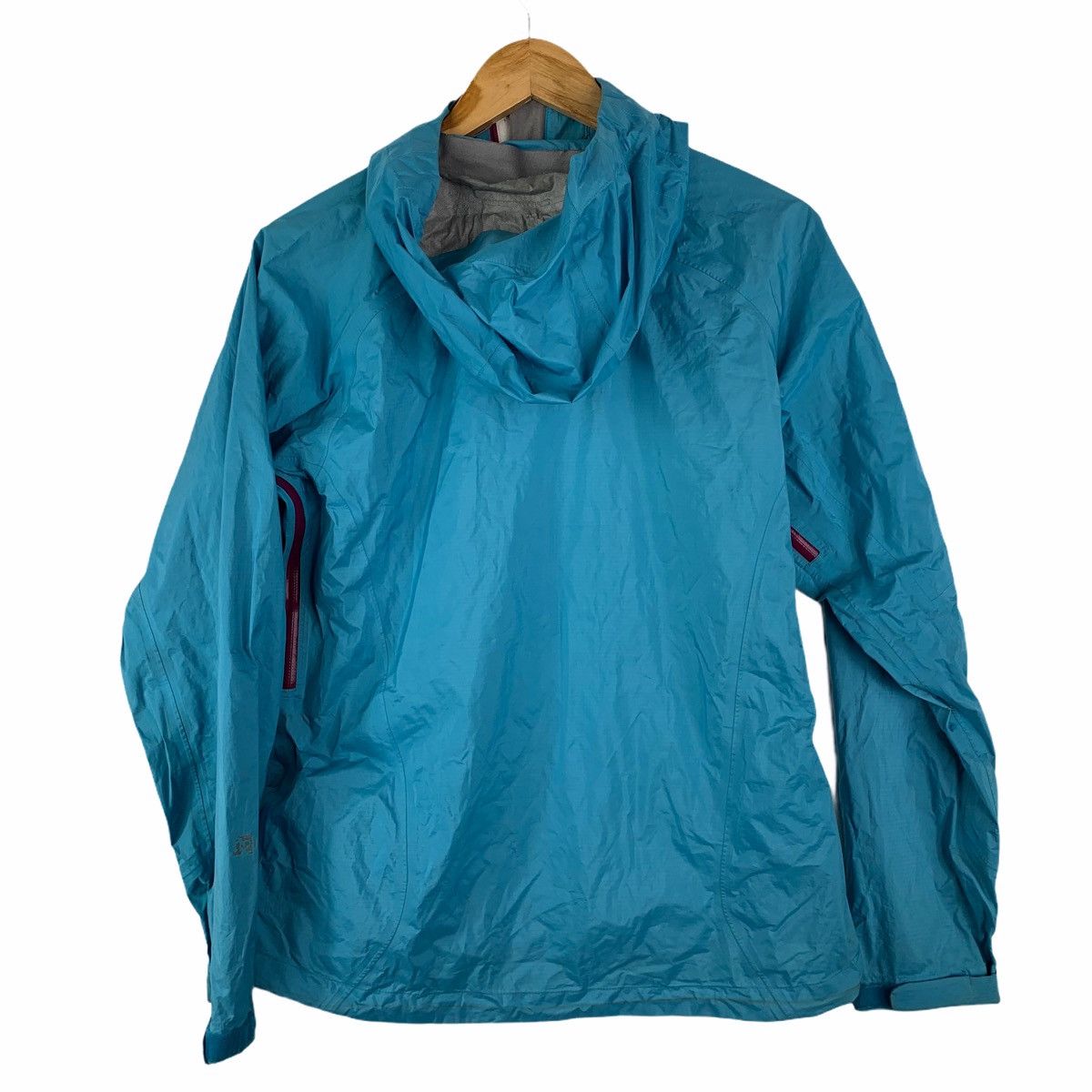 Patagonia PATAGONIA Ultralight Hooded — Women’s Waterproof Windbreaker Size US S / EU 44-46 / 1 - 5 Thumbnail
