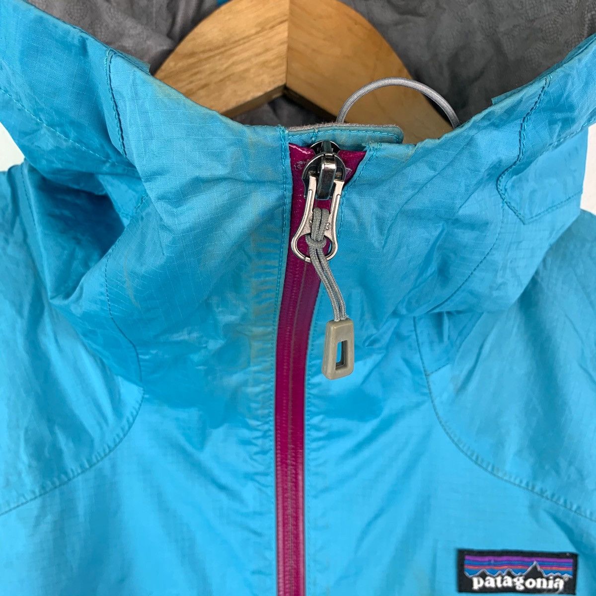 Patagonia PATAGONIA Ultralight Hooded — Women’s Waterproof Windbreaker Size US S / EU 44-46 / 1 - 3 Thumbnail