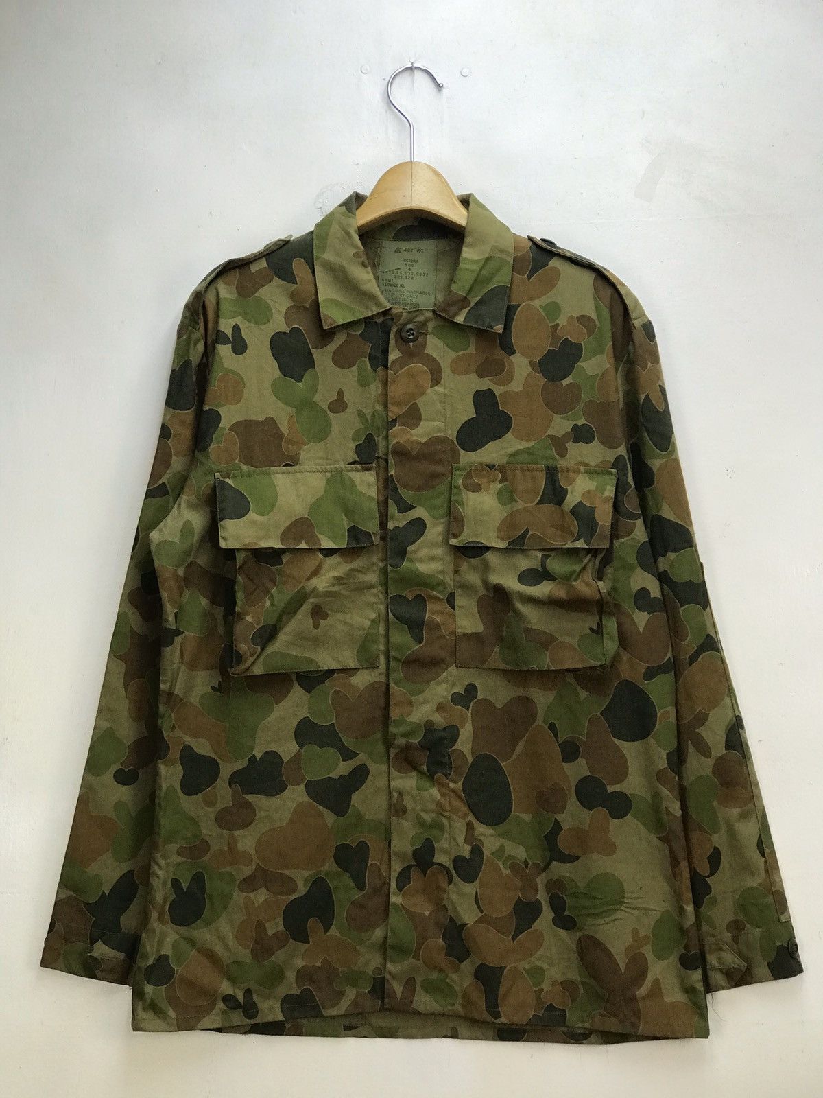 image of US Air Force x Vintage Australia Army Camo Chips 1989, Men's (Size Large)