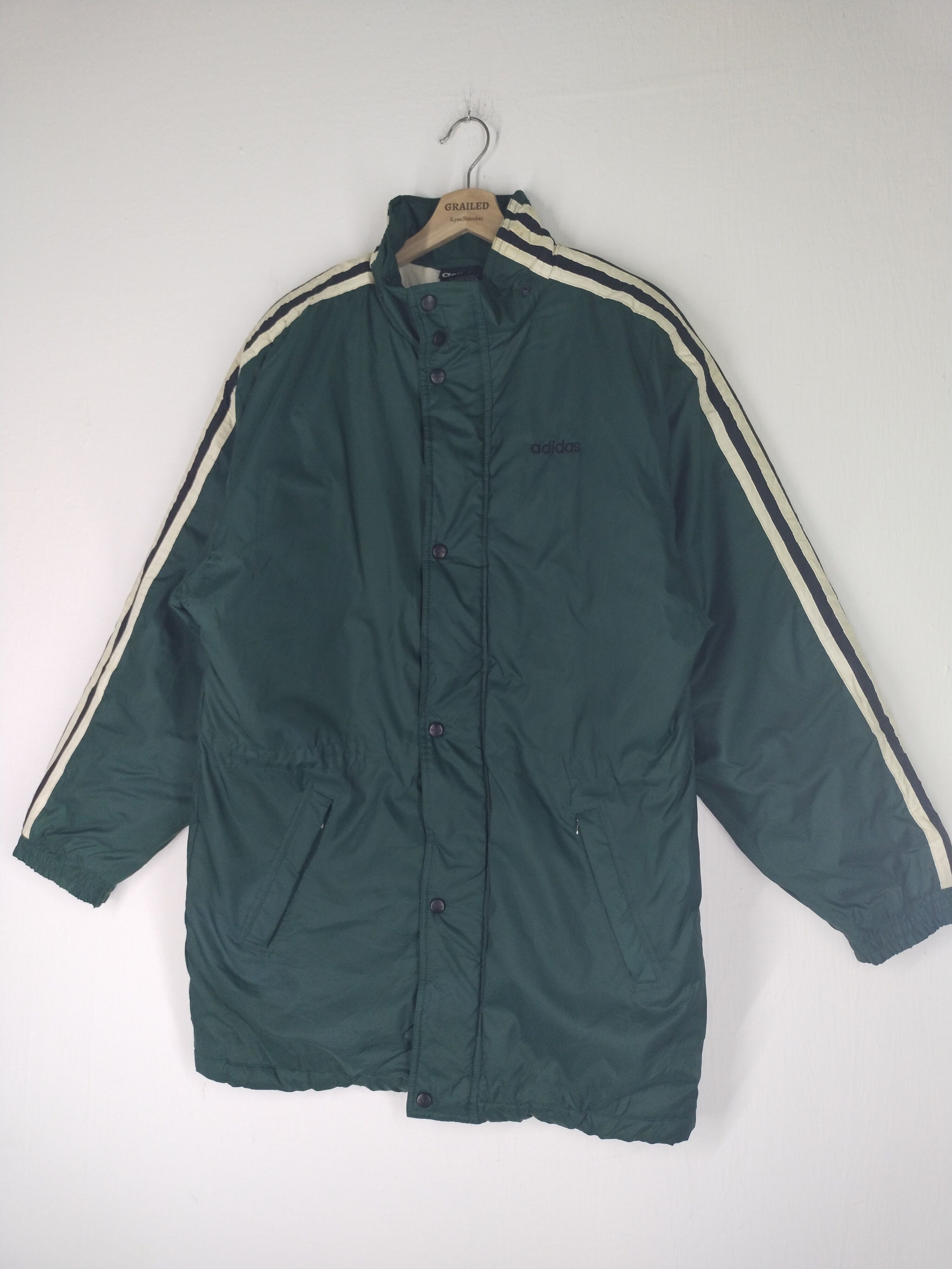 Adidas VINTAGE ADIDAS EMBROIDERY WINTER JACKET Size US L / EU 52-54 / 3 - 6 Thumbnail