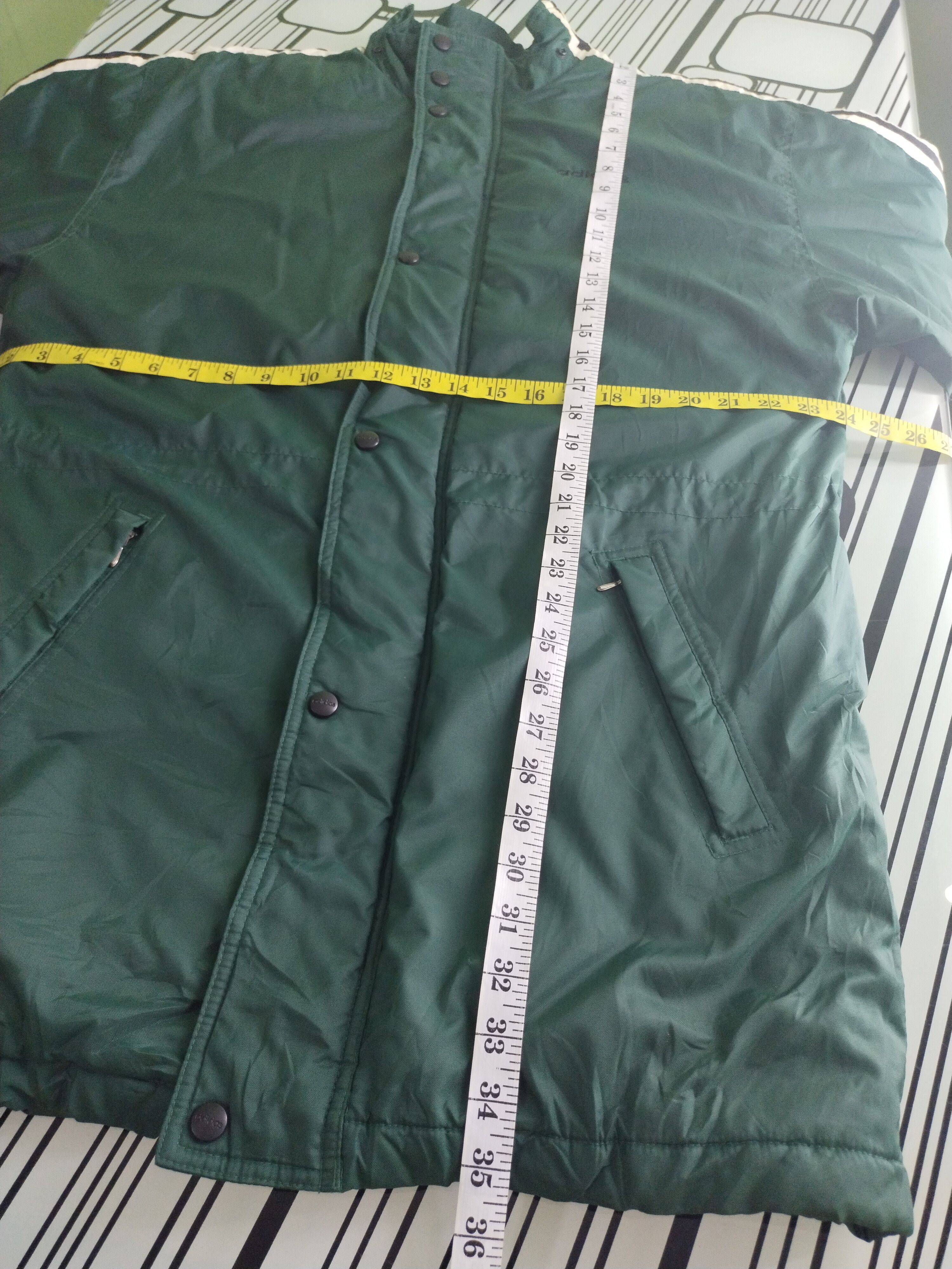 Adidas VINTAGE ADIDAS EMBROIDERY WINTER JACKET Size US L / EU 52-54 / 3 - 10 Thumbnail