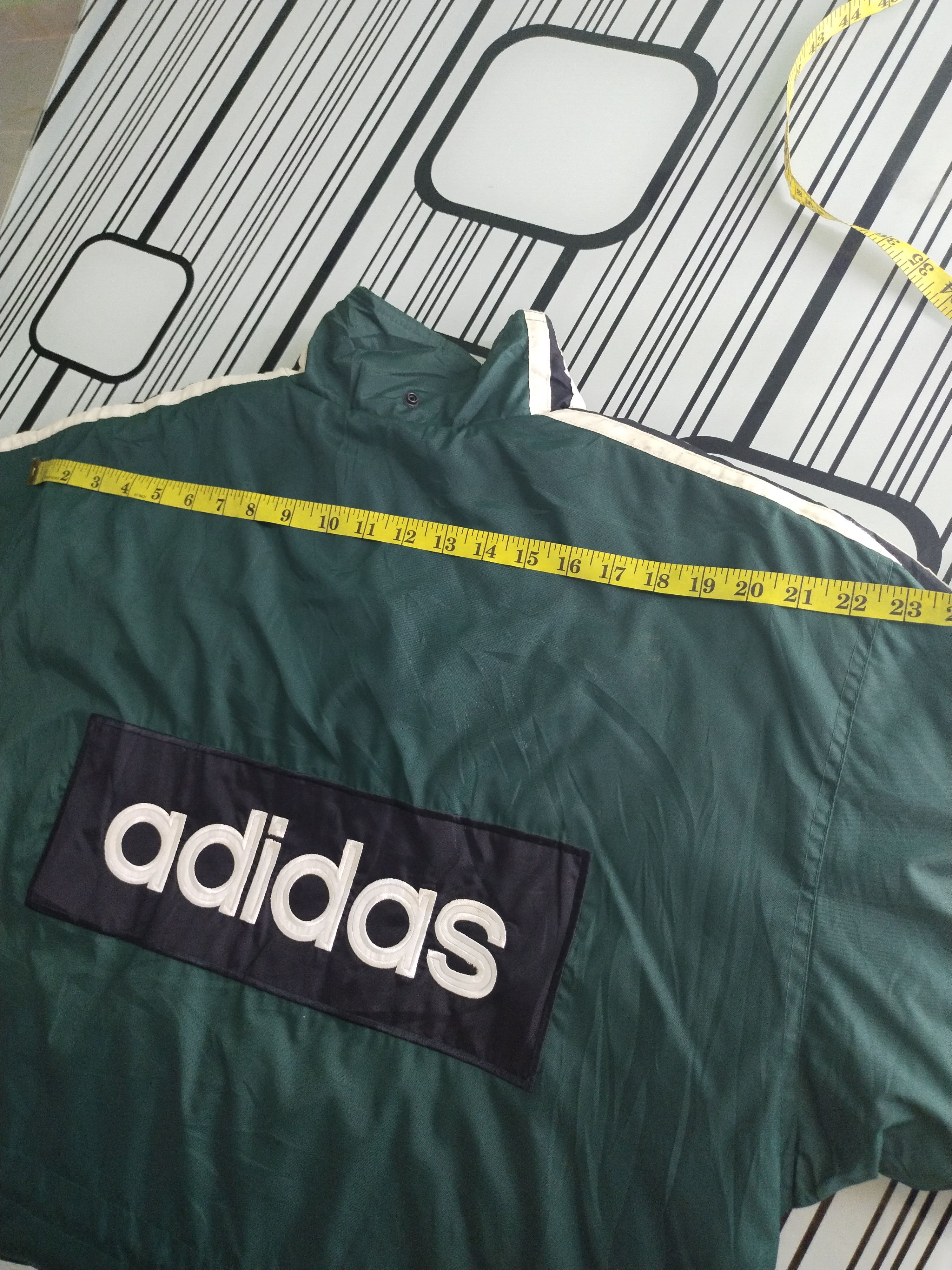 Adidas VINTAGE ADIDAS EMBROIDERY WINTER JACKET Size US L / EU 52-54 / 3 - 13 Thumbnail
