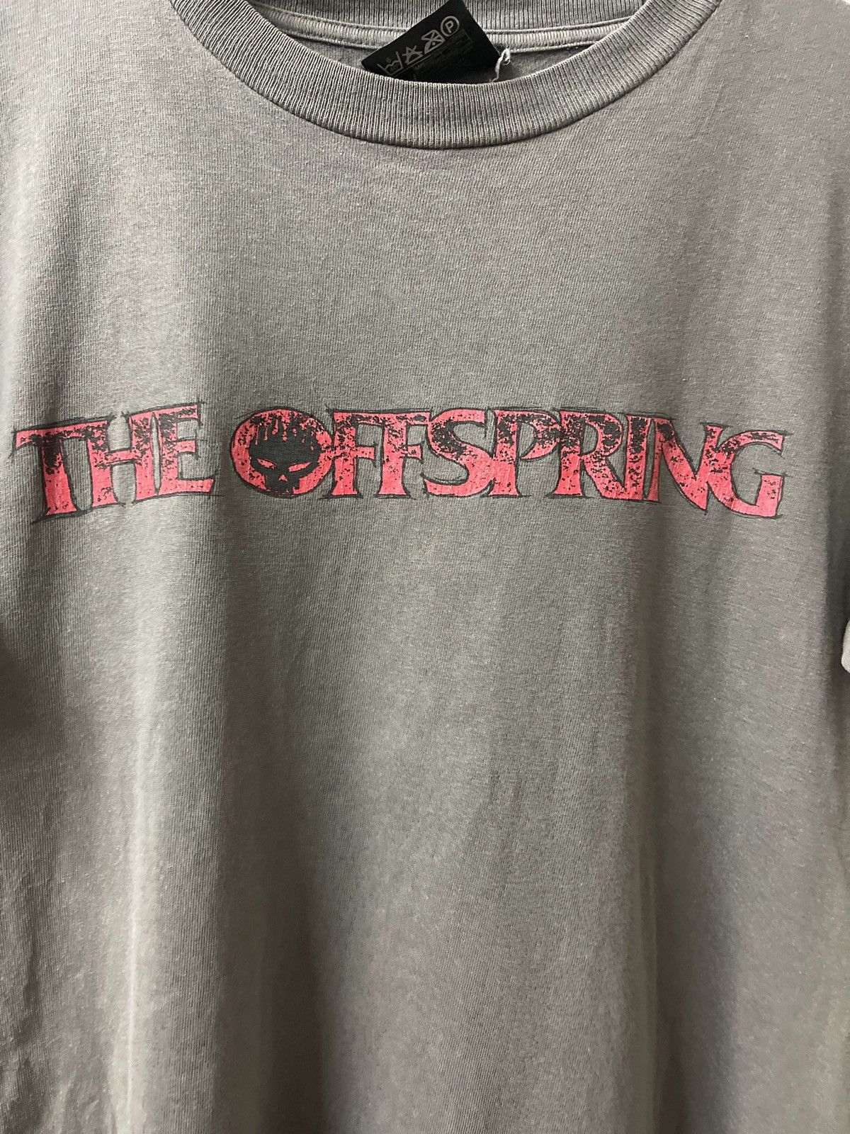 Band Tees VINTAGE Y2K THE OFFSPRING TOUR 2004 VERY RARE Size US S / EU 44-46 / 1 - 4 Thumbnail
