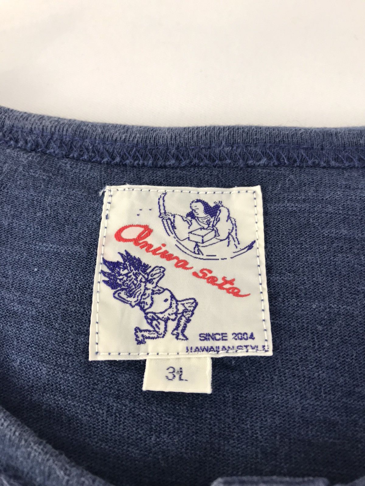 Japanese Brand Oniwa Soto Graphic Art Hawaii Style Tee Size US L / EU 52-54 / 3 - 7 Thumbnail